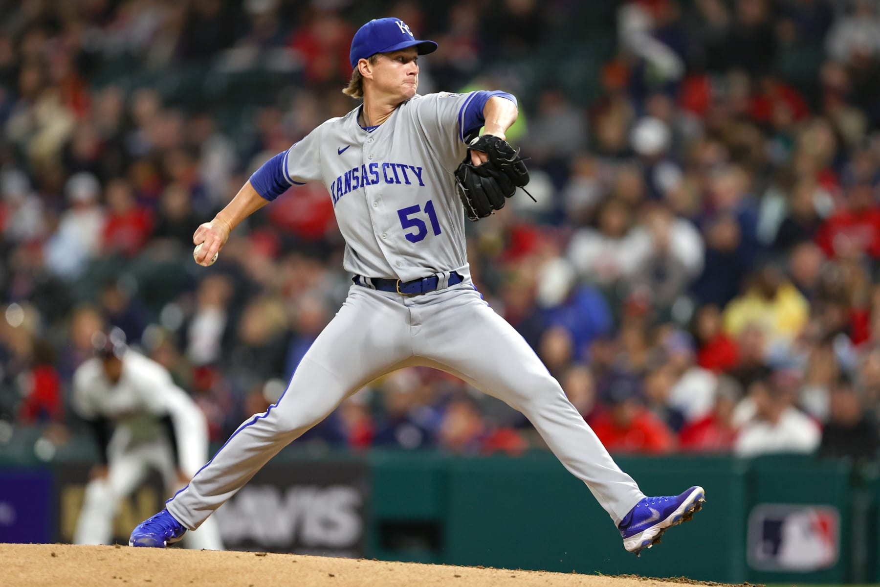 CLEVELAND, OH - SEPTEMBER 30: Kansas City Royals starting pitcher Brady Singer (51) delivers a pitch to the plate during the second inning of the Major League Baseball game between the Kansas City Royals and Cleveland Guardians on September 30, 2022, at Progressive Field in Cleveland, OH. (Photo by Frank Jansky/Icon Sportswire via Getty Images)