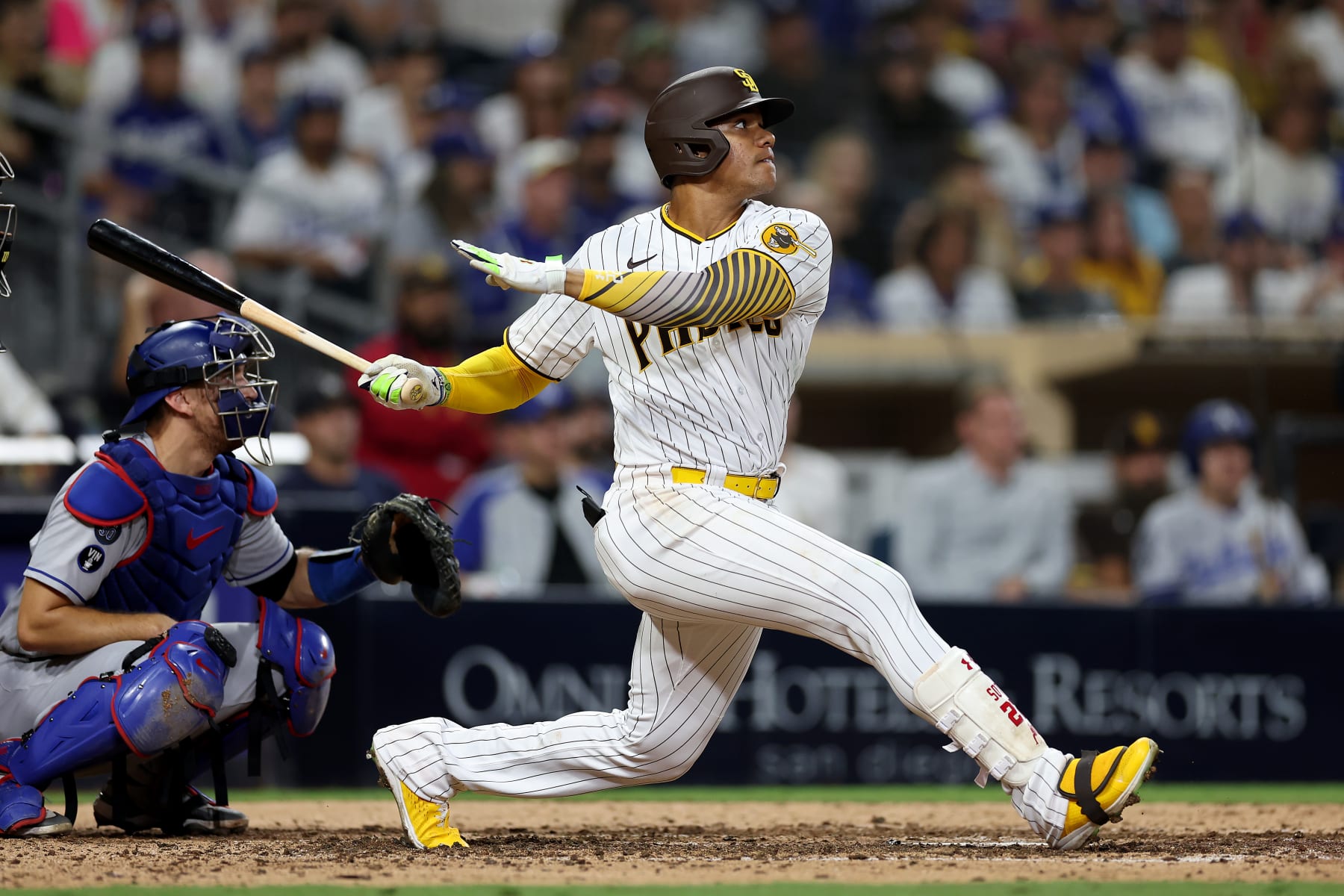 SAN DIEGO, CALIFORNIA - SEPTEMBER 29: Juan Soto #22 of the San Diego Padres at bat during a game against the Los Angeles Dodgers at PETCO Park on September 29, 2022 in San Diego, California. (Photo by Sean M. Haffey/Getty Images)