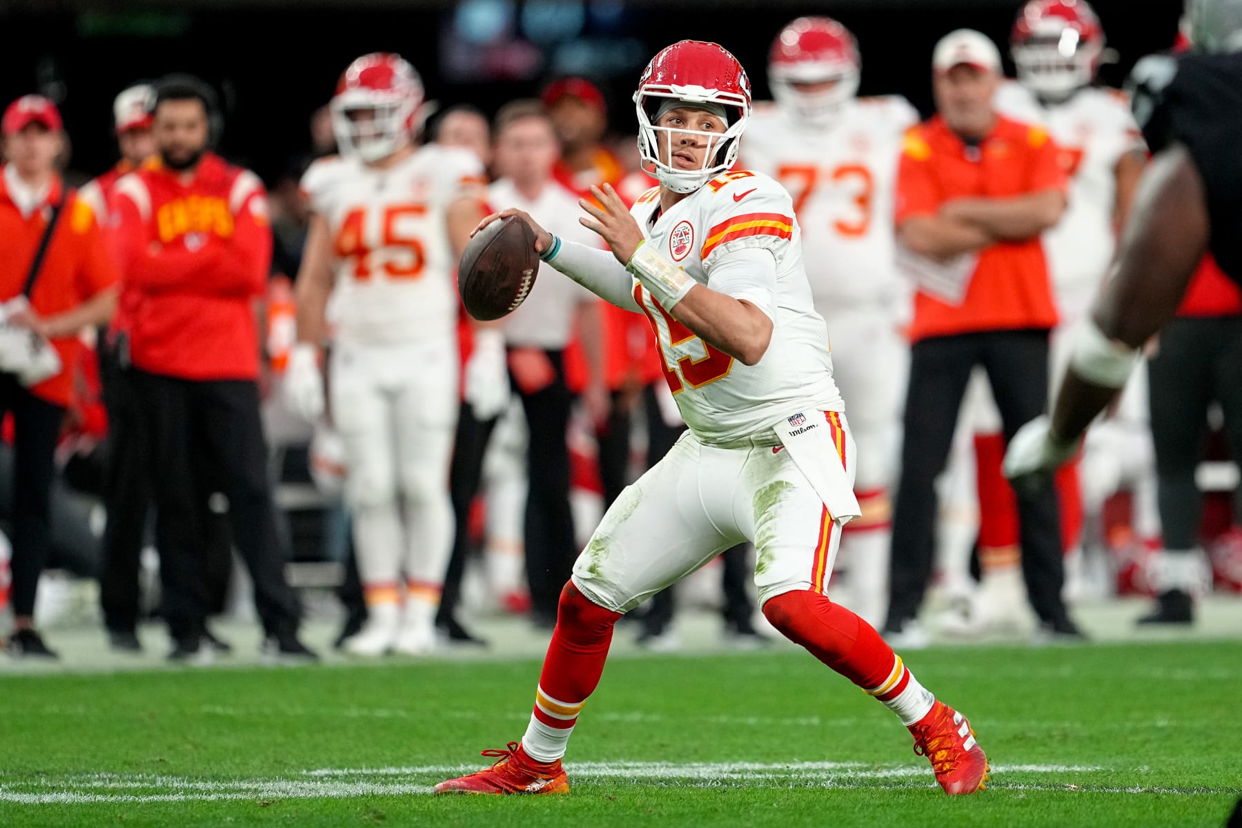 LAS VEGAS, NEVADA - JANUARY 07: Patrick Mahomes #15 of the Kansas City Chiefs throws a pass against the Las Vegas Raiders during the first half of the game at Allegiant Stadium on January 07, 2023 in Las Vegas, Nevada. (Photo by Jeff Bottari/Getty Images)