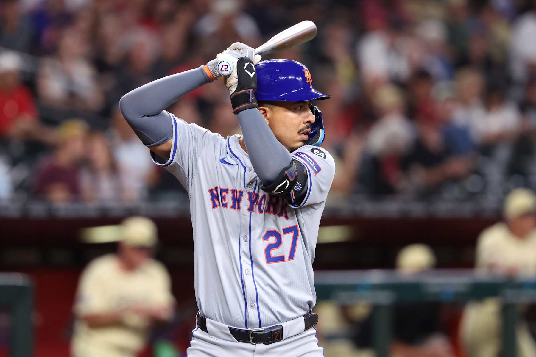 PHOENIX, ARIZONA - AUGUST 27: Mark Vientos #27 of the New York Mets bats during the game against the Arizona Diamondbacks at Chase Field on August 27, 2024 in Phoenix, Arizona. The Mets defeated the Diamondbacks 8-3. (Photo by Chris Coduto/Getty Images)
