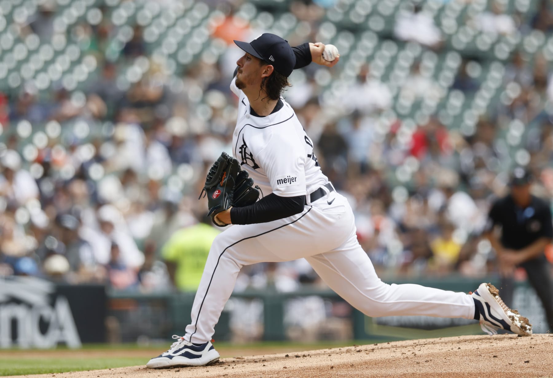 DETROIT, MI - JULY 27:  Michael Lorenzen #21 of the Detroit Tigers pitches against the Los Angeles Angels during the first inning of game one of a doubleheader at Comerica Park on July 27, 2023 in Detroit, Michigan. (Photo by Duane Burleson/Getty Images)