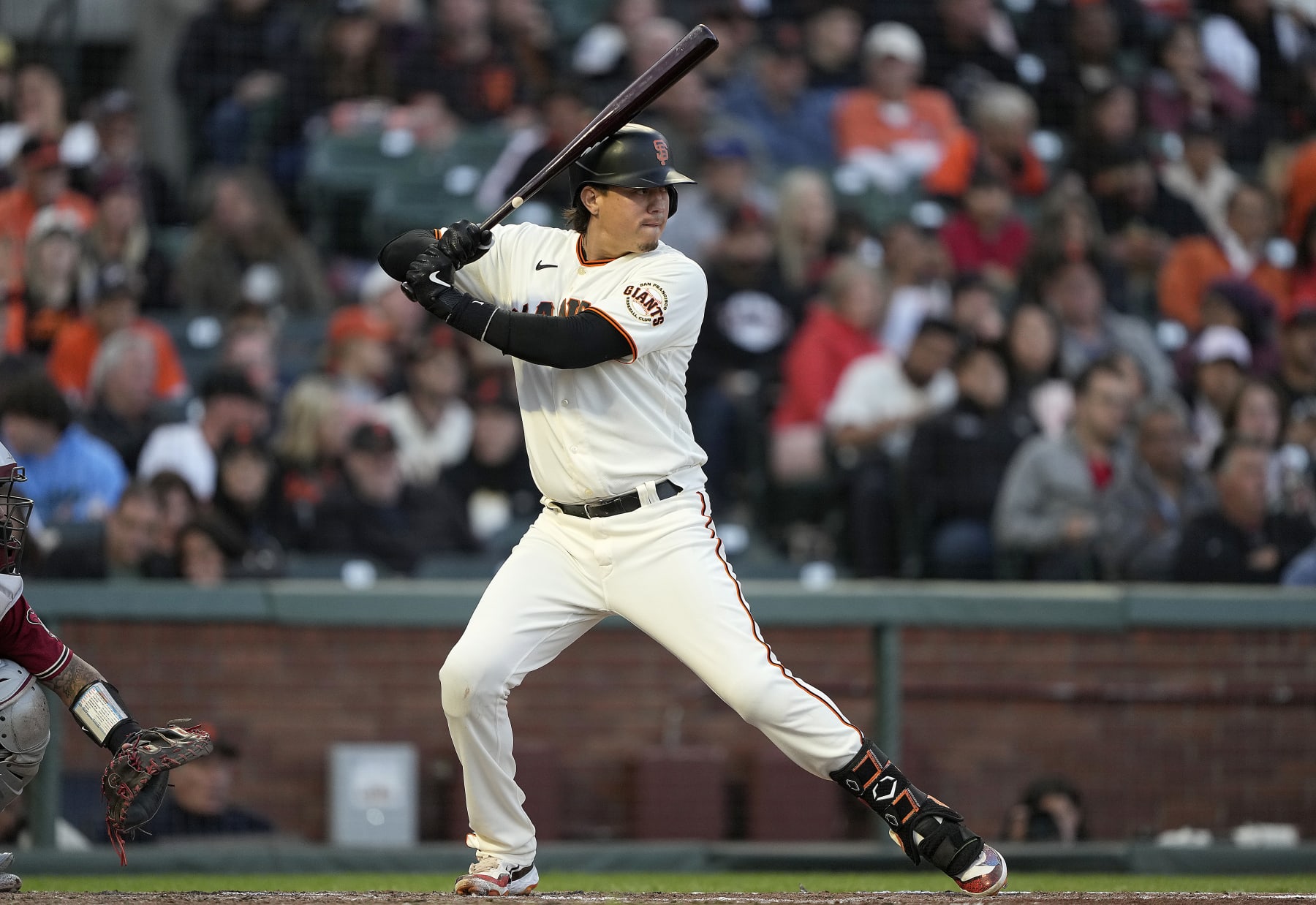 SAN FRANCISCO, CALIFORNIA - JULY 31: Wilmer Flores #41 of the San Francisco Giants bats against the Arizona Diamondbacks in the bottom of the fifth inning at Oracle Park on July 31, 2023 in San Francisco, California. (Photo by Thearon W. Henderson/Getty Images)