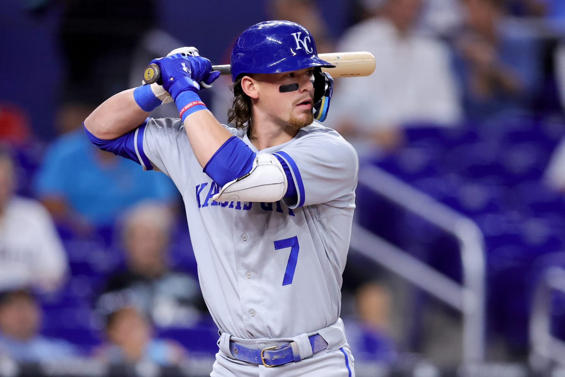 MIAMI, FLORIDA - JUNE 06: Bobby Witt Jr. #7 of the Kansas City Royals at bat against the Miami Marlins during the first inning at loanDepot park on June 06, 2023 in Miami, Florida. (Photo by Megan Briggs/Getty Images)