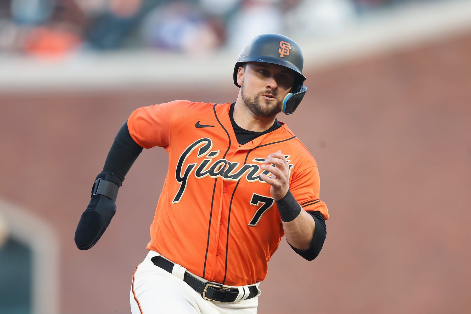 SAN FRANCISCO, CALIFORNIA - JUNE 23: J.D. Davis #7 of the San Francisco Giants rounds the bases to score on a double by Michael Conforto #8 in the bottom of the third inning against the Arizona Diamondbacks at Oracle Park on June 23, 2023 in San Francisco, California. (Photo by Lachlan Cunningham/Getty Images)