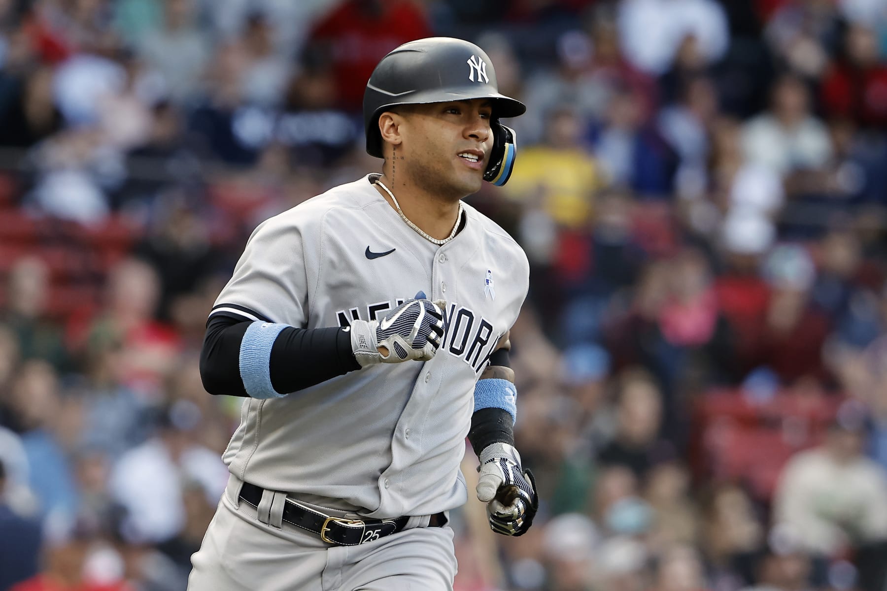 BOSTON, MA - JUNE 18: Gleyber Torres #25 of the New York Yankees against the Boston Red Sox during the seventh inning of game one of a doubleheader at Fenway Park on June 18, 2023 in Boston, Massachusetts. (Photo By Winslow Townson/Getty Images)
