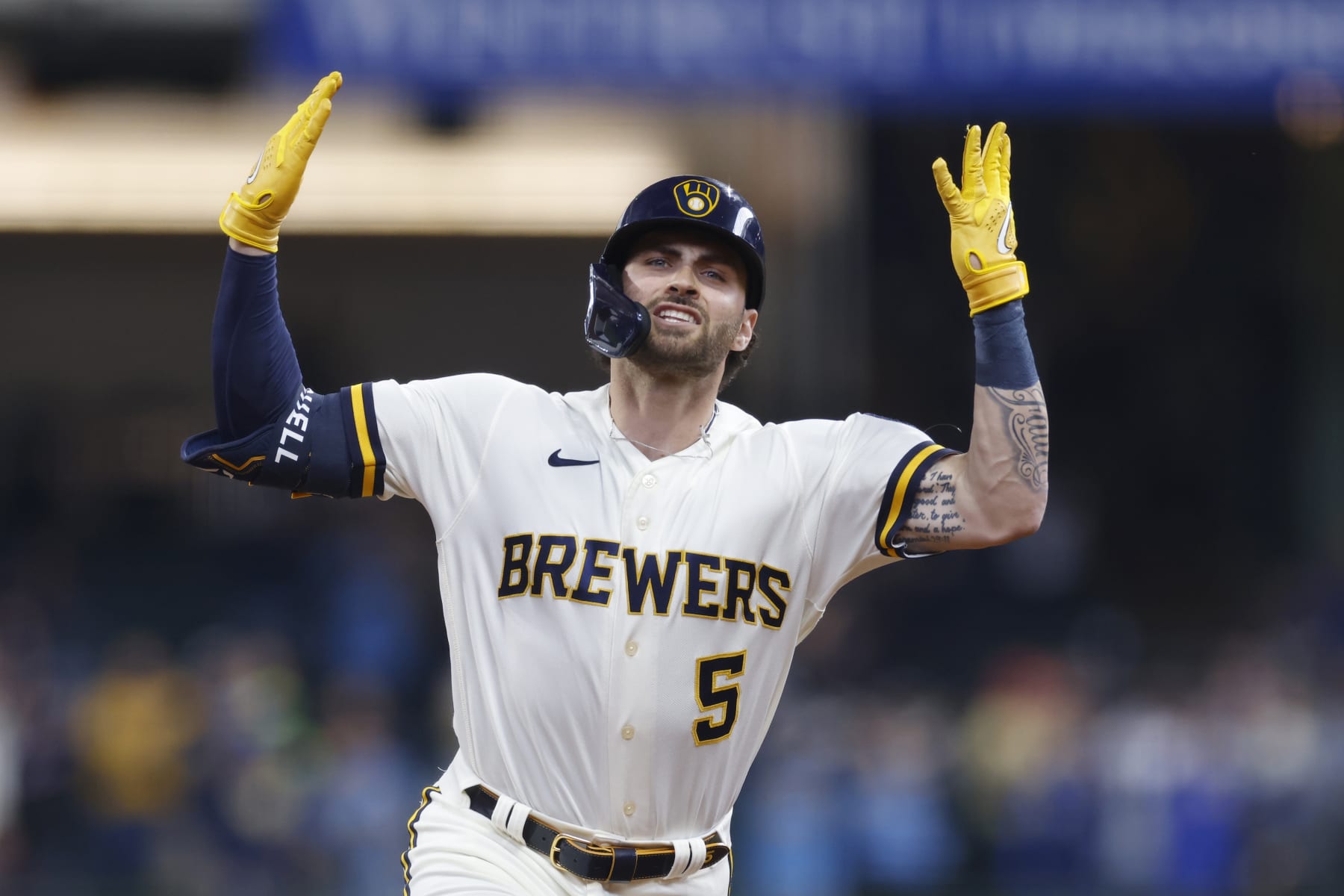 MILWAUKEE, WI - APRIL 05: Milwaukee Brewers center fielder Garrett Mitchell (5) reacts after hitting a solo home run in the ninth inning to win the MLB game against the New York Mets on April 05, 2023 at American Family Field in Milwaukee, Wisconsin. (Photo by Joe Robbins/Icon Sportswire via Getty Images)