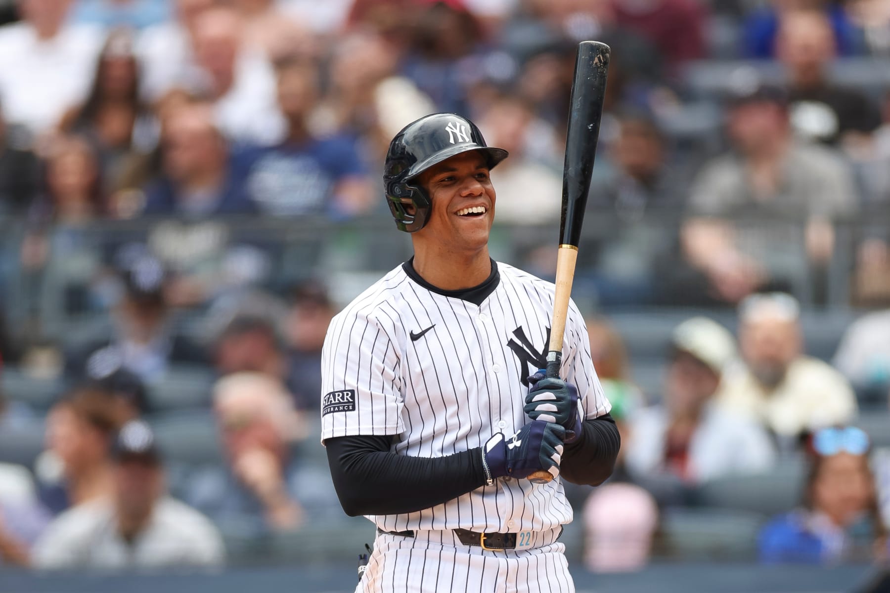 BRONX, NY - APRIL 20: New York Yankees outfielder Juan Soto (22) reacts after a pitch in the third inning during a regular season game between the Tampa Bay Rays and New York Yankees on April 20, 2024 at Yankee Stadium in the Bronx, New York. (Photo by Brandon Sloter/Icon Sportswire via Getty Images)