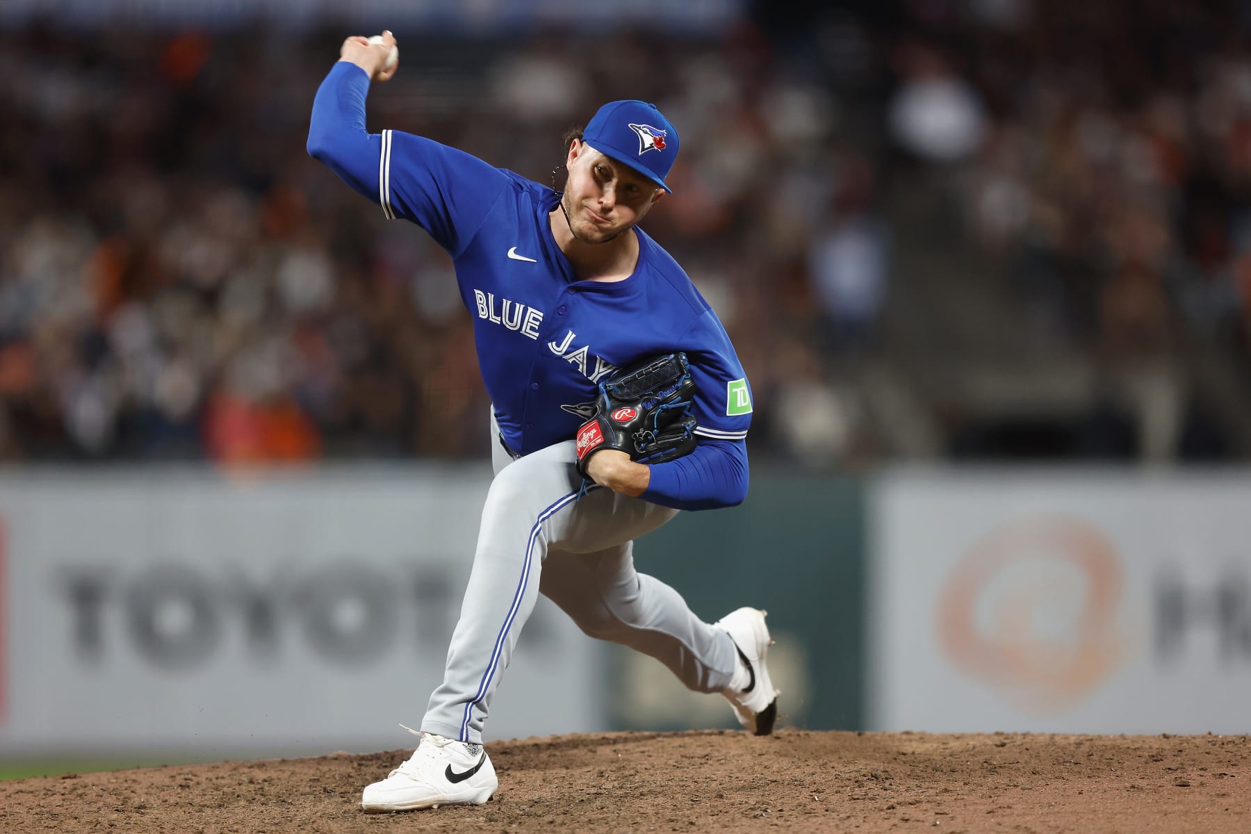 SAN FRANCISCO, CALIFORNIA - JULY 09: Nate Pearson #24 of the Toronto Blue Jays pitches against the San Francisco Giants at Oracle Park on July 09, 2024 in San Francisco, California. (Photo by Lachlan Cunningham/Getty Images)