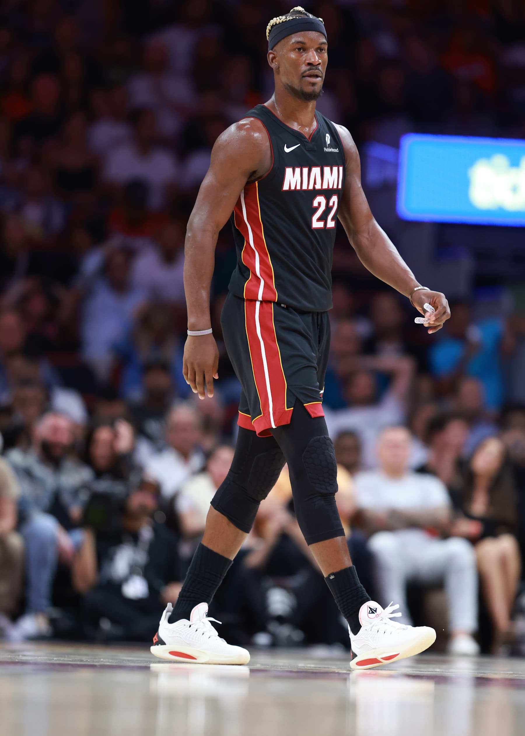 MIAMI, FLORIDA - NOVEMBER 04: Jimmy Butler #22 of the Miami Heat in action against the Sacramento Kings at Kaseya Center on November 04, 2024 in Miami, Florida. NOTE TO USER: User expressly acknowledges and agrees that, by downloading and or using this Photograph, user is consenting to the terms and conditions of the Getty Images License Agreement. (Photo by Carmen Mandato/Getty Images)