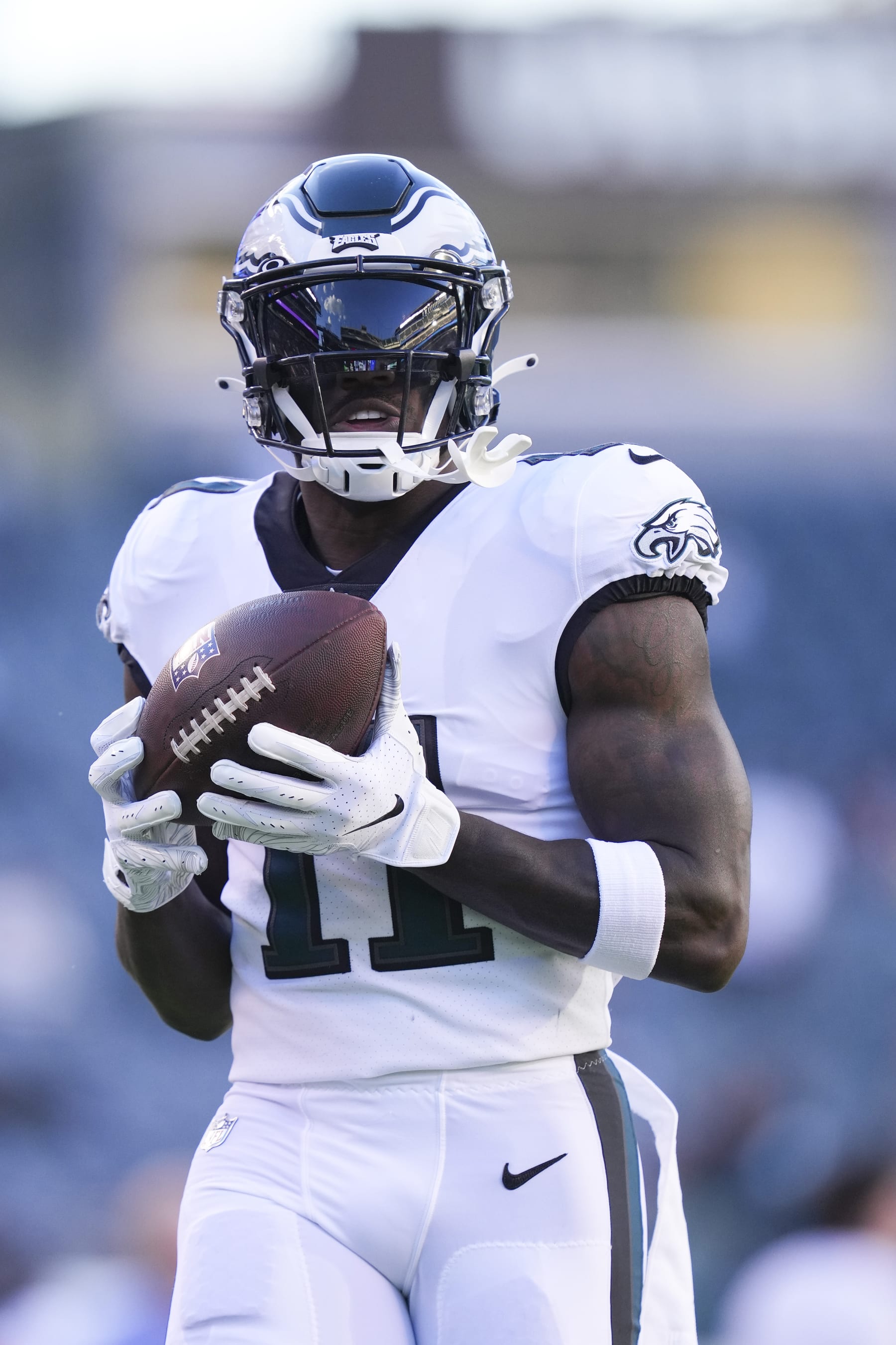 PHILADELPHIA, PA - AUGUST 12: A.J. Brown #11 of the Philadelphia Eagles catches a pass prior to the preseason game against the New York Jets at Lincoln Financial Field on August 12, 2022 in Philadelphia, Pennsylvania. (Photo by Mitchell Leff/Getty Images)