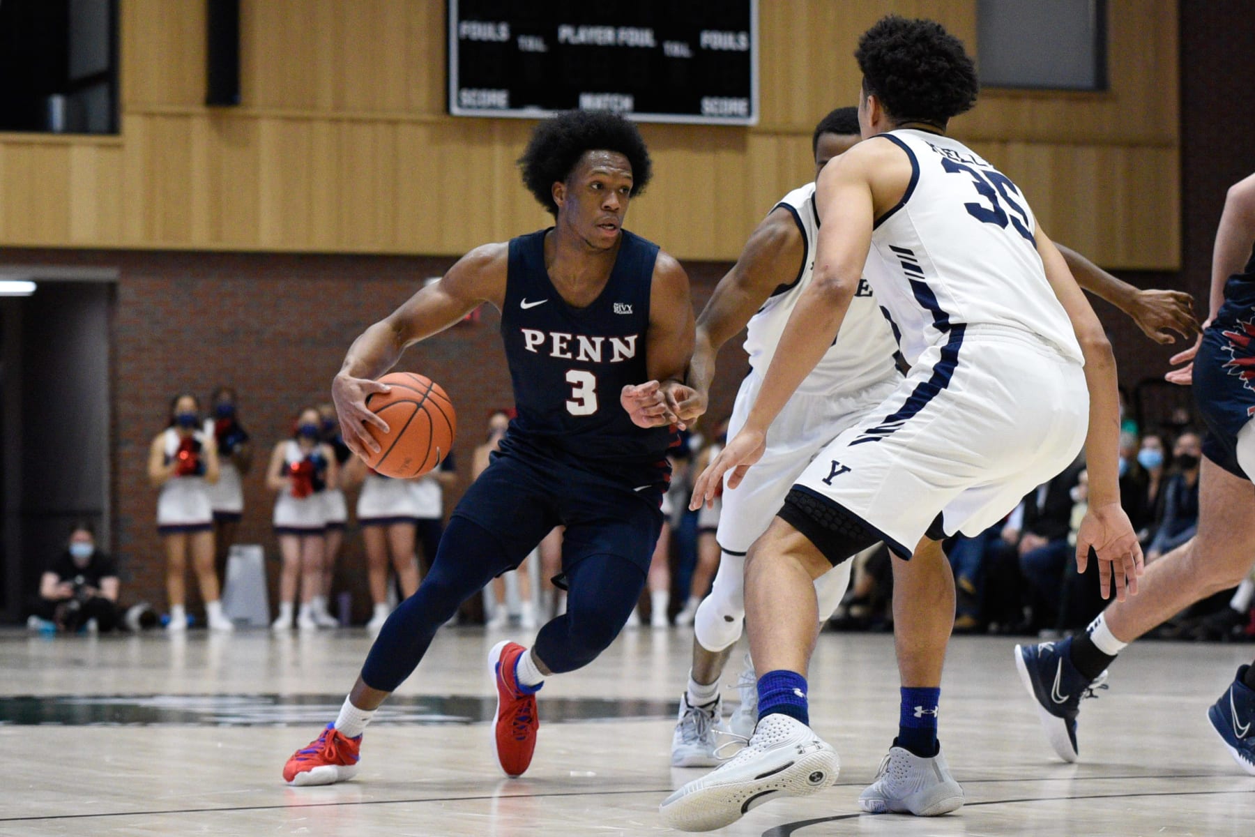ALLSTON, MA - MARCH 12: Pennsylvania Quakers guard Jordan Dingle (3) looks to drive past defenders during the semifinal college basketball game of the Ivy League Tournament between the Pennsylvania Quakers and Yale Bulldogs on March 12, 2022, at Lavietes Pavilion in Allston, MA. (Photo by Erica Denhoff/Icon Sportswire via Getty Images)