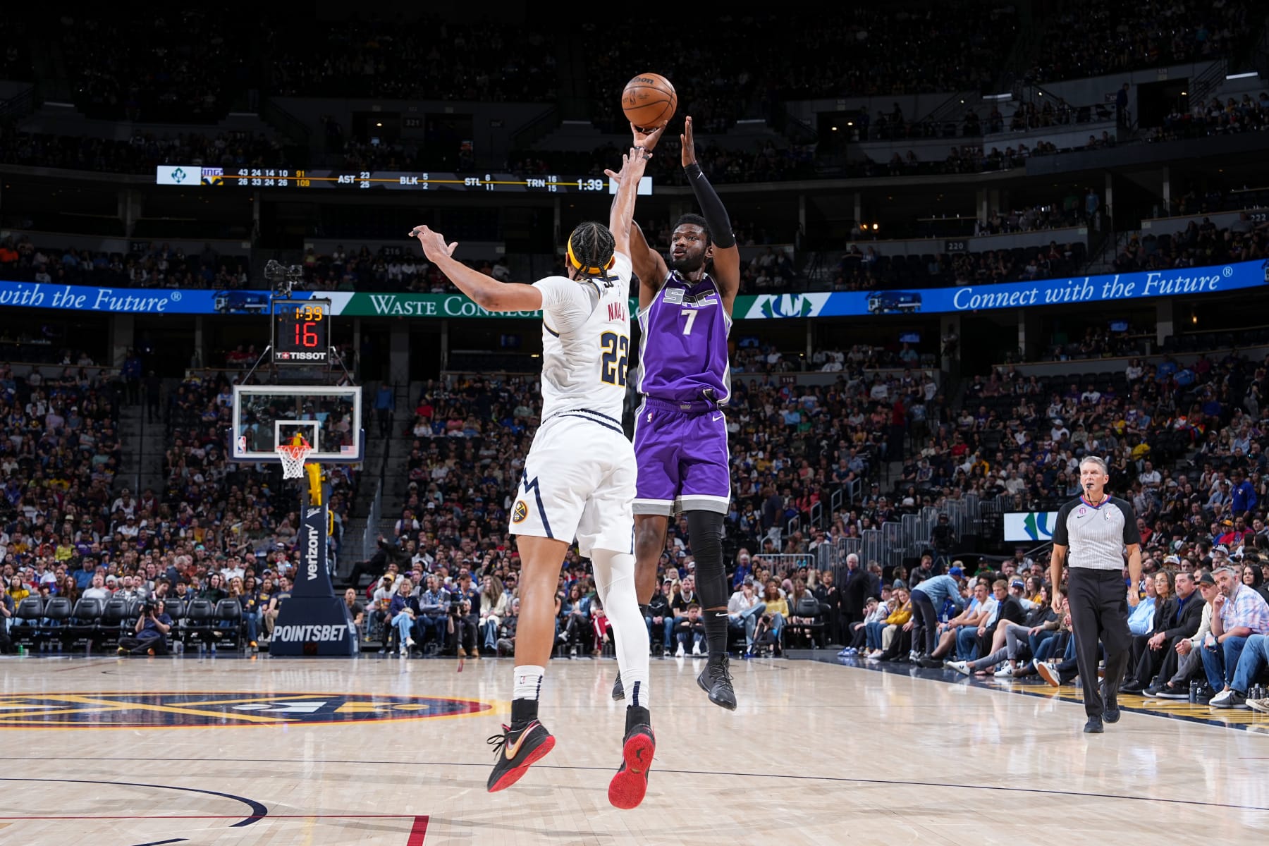 DENVER, CO - APRIL 9: Chimezie Metu #7 of the Sacramento Kings shoots the ball during the game against the Denver Nuggets on April 9, 2023 at the Ball Arena in Denver, Colorado. NOTE TO USER: User expressly acknowledges and agrees that, by downloading and/or using this Photograph, user is consenting to the terms and conditions of the Getty Images License Agreement. Mandatory Copyright Notice: Copyright 2023 NBAE (Photo by Garrett Ellwood/NBAE via Getty Images)