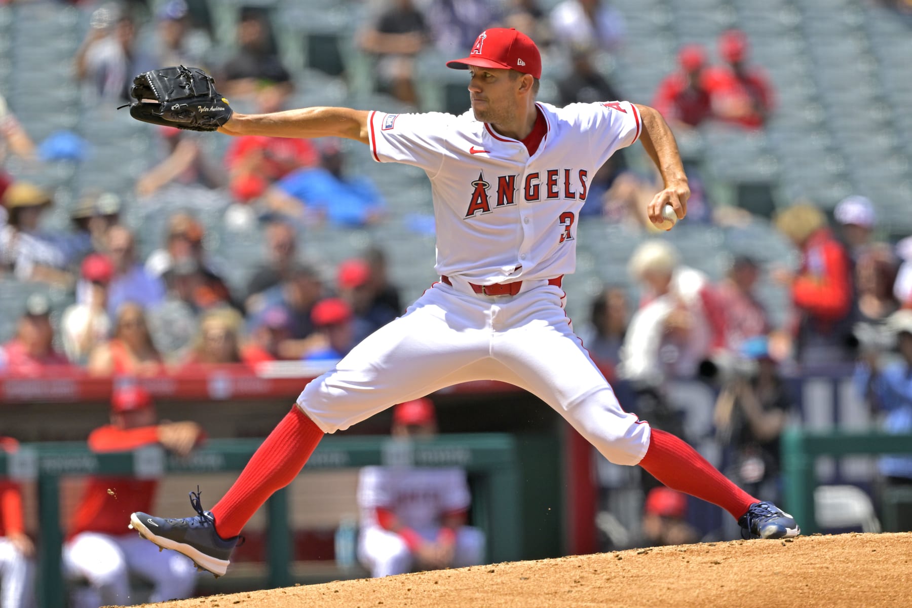 ANAHEIM, CALIFORNIA - APRIL 24: Tyler Anderson #31 of the Los Angeles Angels throws to the plate in the third inning against the Baltimore Orioles at Angel Stadium of Anaheim on April 24, 2024 in Anaheim, California. (Photo by Jayne Kamin-Oncea/Getty Images)