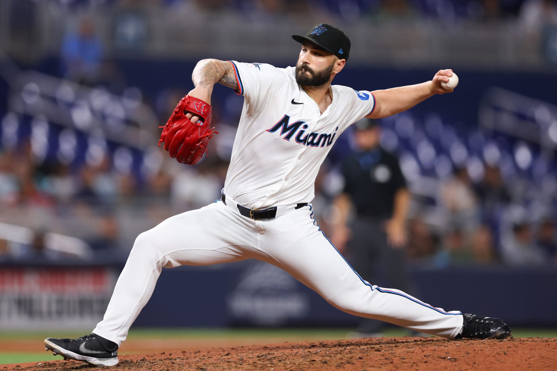MIAMI, FLORIDA - MAY 01: Tanner Scott #66 of the Miami Marlins pitches against the Colorado Rockies during the eighth inning of the game at loanDepot park on May 01, 2024 in Miami, Florida. (Photo by Megan Briggs/Getty Images)