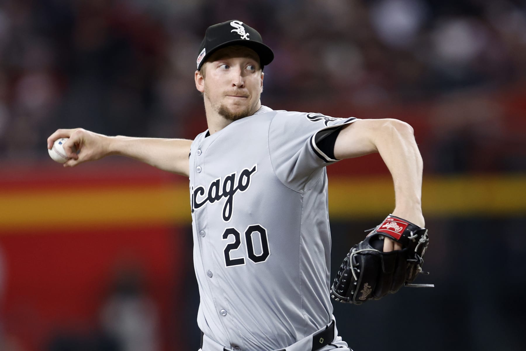 PHOENIX, ARIZONA - JUNE 15: Starter Erick Fedde #20 of the Chicago White Sox pitches against the Arizona Diamondbacks during the game at Chase Field on June 15, 2024 in Phoenix, Arizona. The White Sox defeated the Diamondbacks 9-2. (Photo by Chris Coduto/Getty Images)