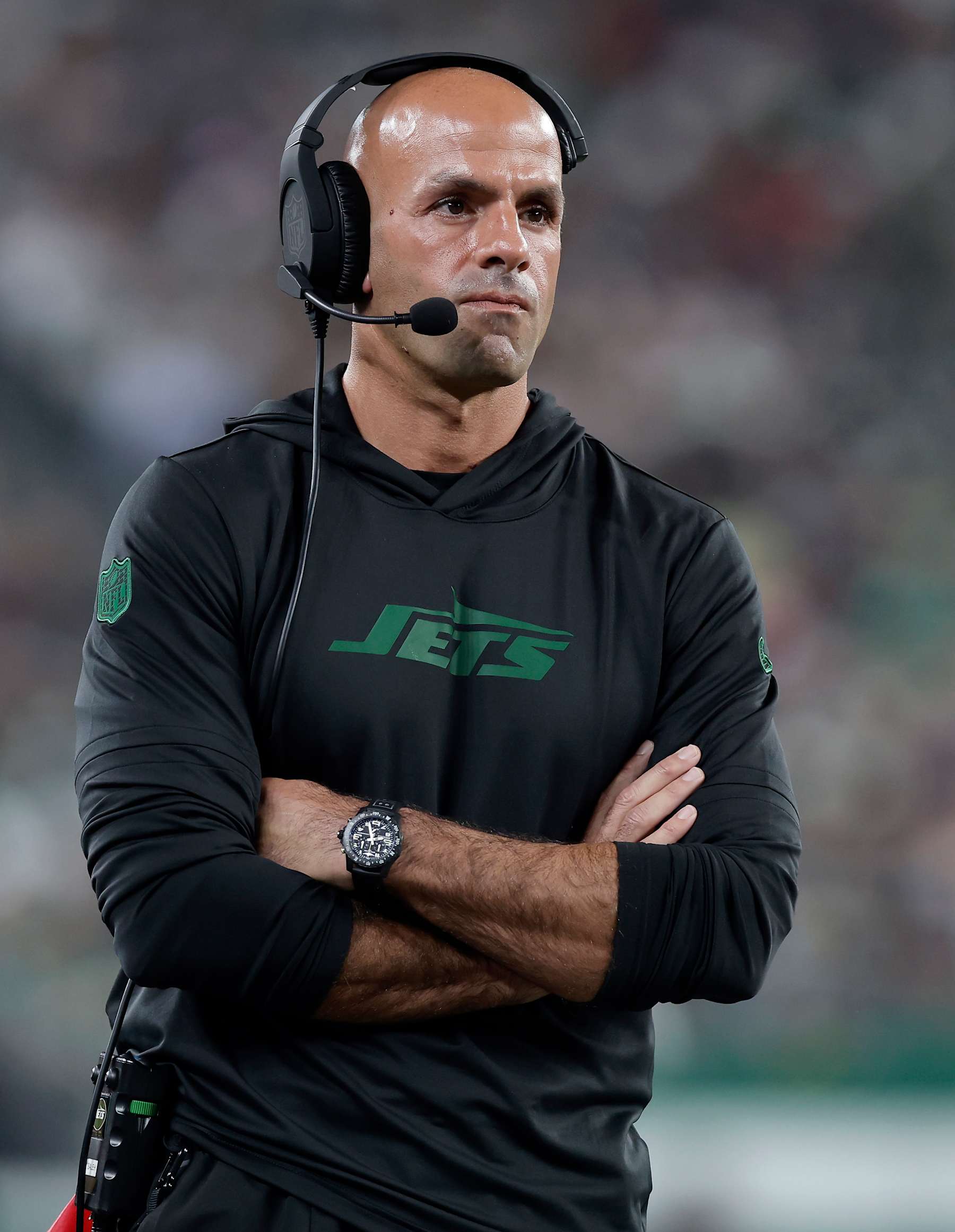 EAST RUTHERFORD, NEW JERSEY - SEPTEMBER 19: (NEW YORK DAILIES OUT)  Head coach Robert Saleh of the New York Jets in action against the New England Patriots at MetLife Stadium on September 19, 2024 in East Rutherford, New Jersey. The Jets defeated the Patriots 24-3. (Photo by Jim McIsaac/Getty Images)