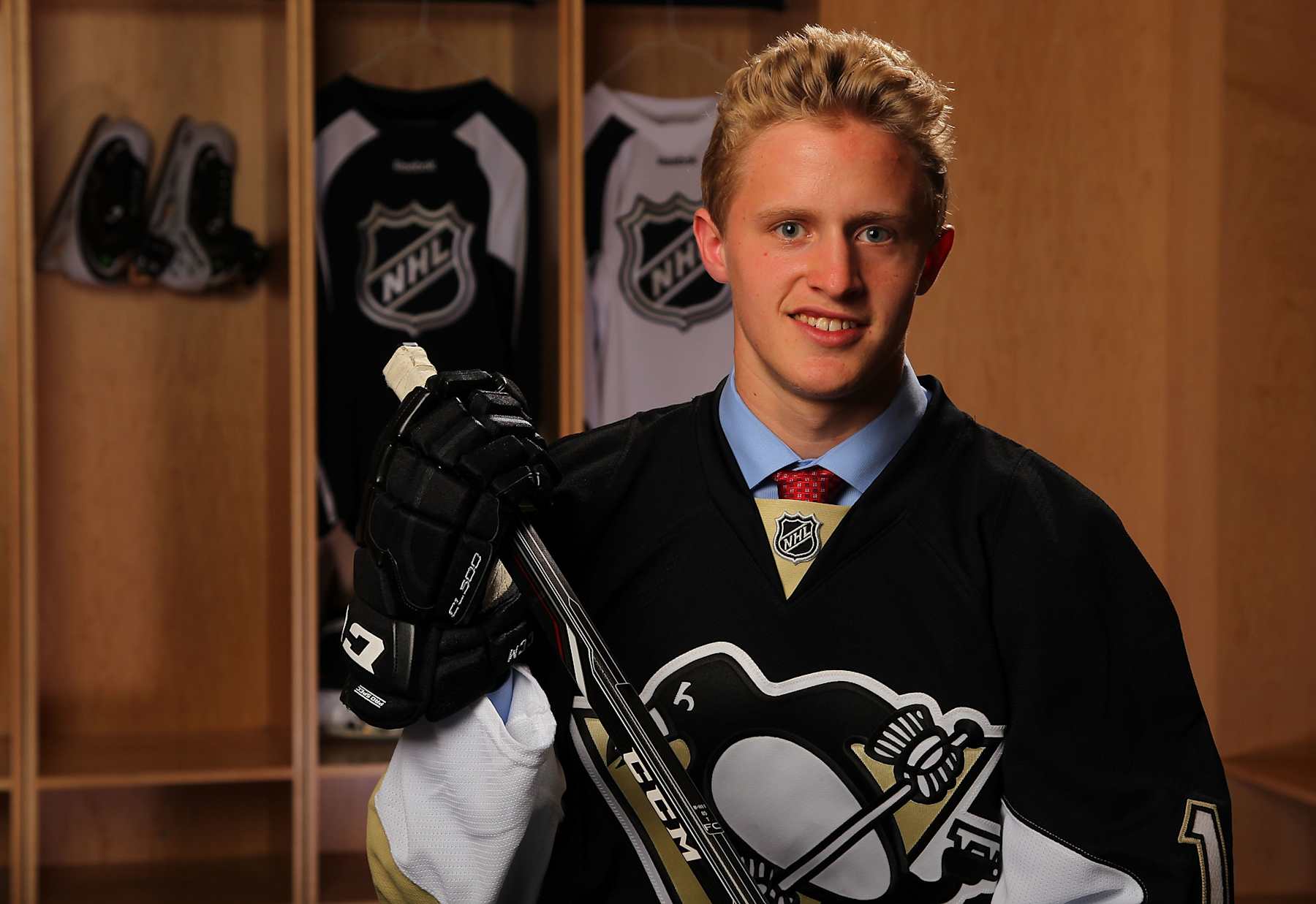 NEWARK, NJ - JUNE 30:  Jake Guentzel, 77th pick overall by the Pittsburgh Penguins, poses for a portrait during the 2013 NHL Draft at Prudential Center on June 30, 2013 in Newark, New Jersey.  (Photo by Bill Wippert/NHLI via Getty Images)