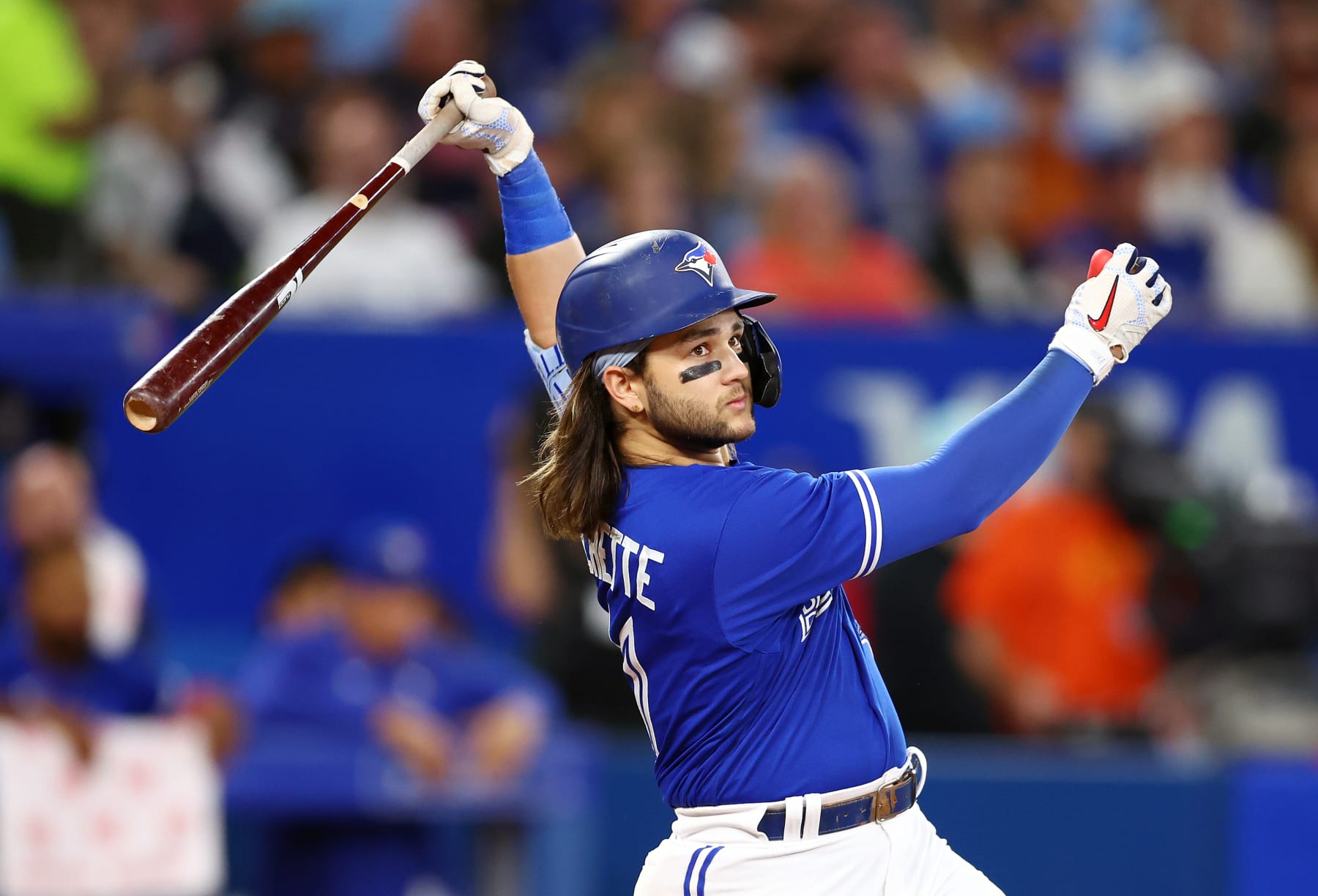 TORONTO, ON - SEPTEMBER 30:  Bo Bichette #11 of the Toronto Blue Jays bats against the Boston Red Sox at Rogers Centre on September 30, 2022 in Toronto, Ontario, Canada.  (Photo by Vaughn Ridley/Getty Images)