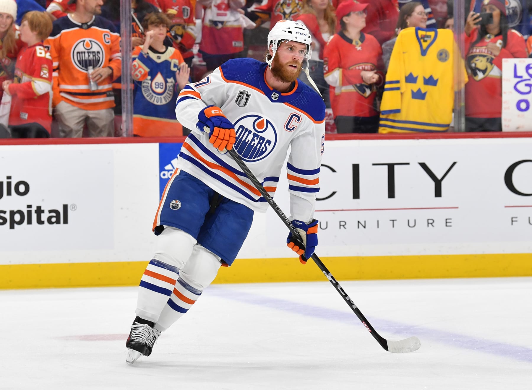 SUNRISE, FLORIDA - JUNE 24: Connor McDavid #97 of the Edmonton Oilers warms up ahead of Game Seven of the 2024 Stanley Cup Final against the Florida Panthers at Amerant Bank Arena on June 24, 2024, in Sunrise, Florida. (Photo by Andy Devlin/NHLI via Getty Images)