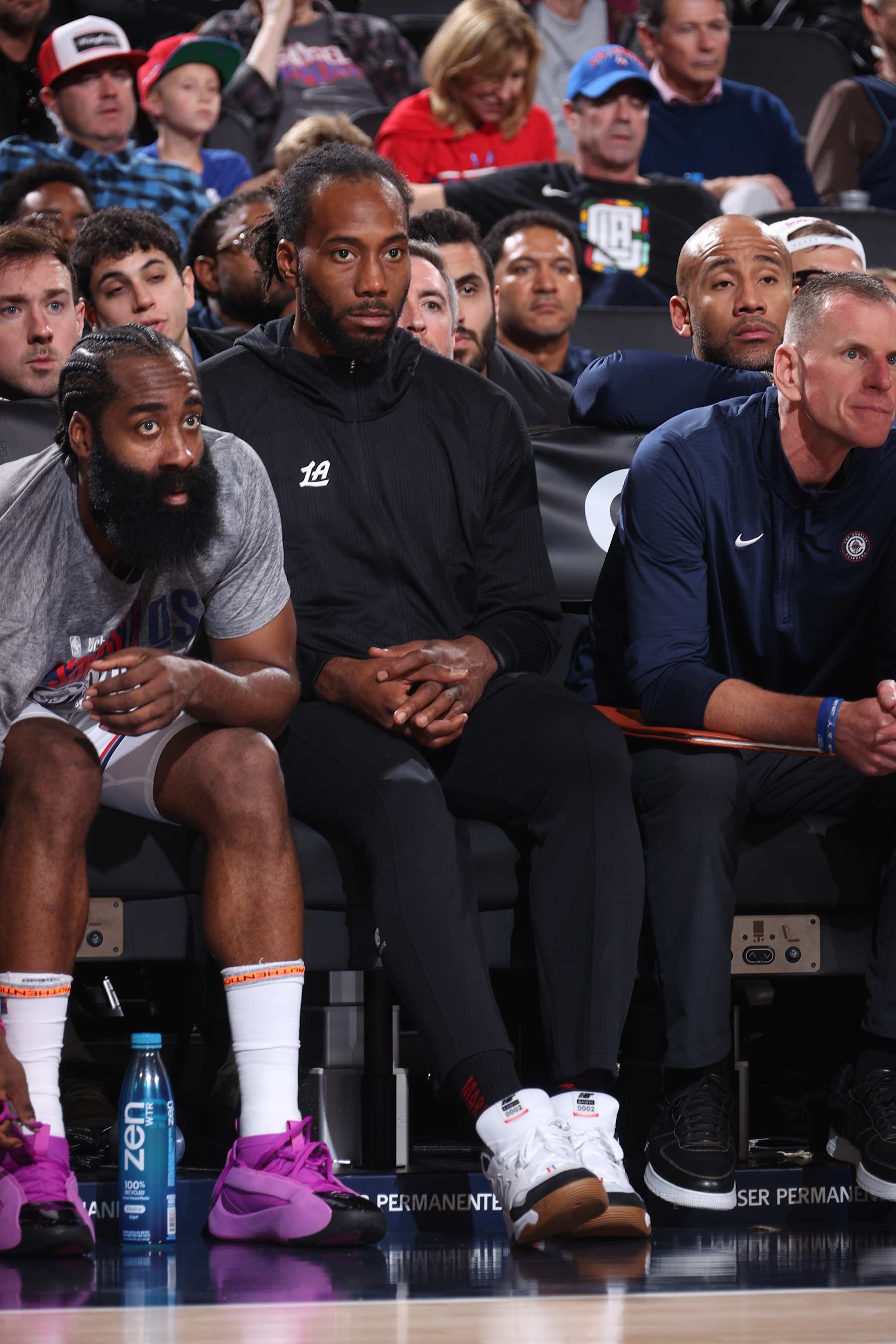 INGLEWOOD, CA - NOVEMBER 2: Kawhi Leonard #2 of the LA Clippers looks on during the game against the Oklahoma City Thunder on November 2, 2024 at Intuit Dome in Los Angeles, California. NOTE TO USER: User expressly acknowledges and agrees that, by downloading and/or using this Photograph, user is consenting to the terms and conditions of the Getty Images License Agreement. Mandatory Copyright Notice: Copyright 2024 NBAE (Photo by Nathaniel S. Butler/NBAE via Getty Images)