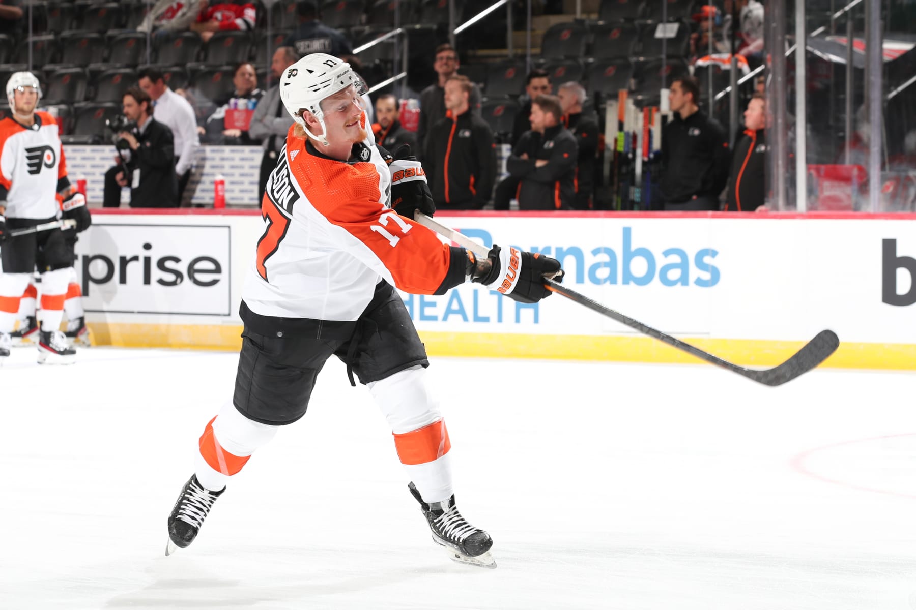 NEWARK, NJ - SEPTEMBER 25:   Wade Allison #17 of the Philadelphia Flyers  warms up prior to the game against the New Jersey Devils on September 25, 2023 at the Prudential Center in Newark, New Jersey.  (Photo by Rich Graessle/Getty Images)