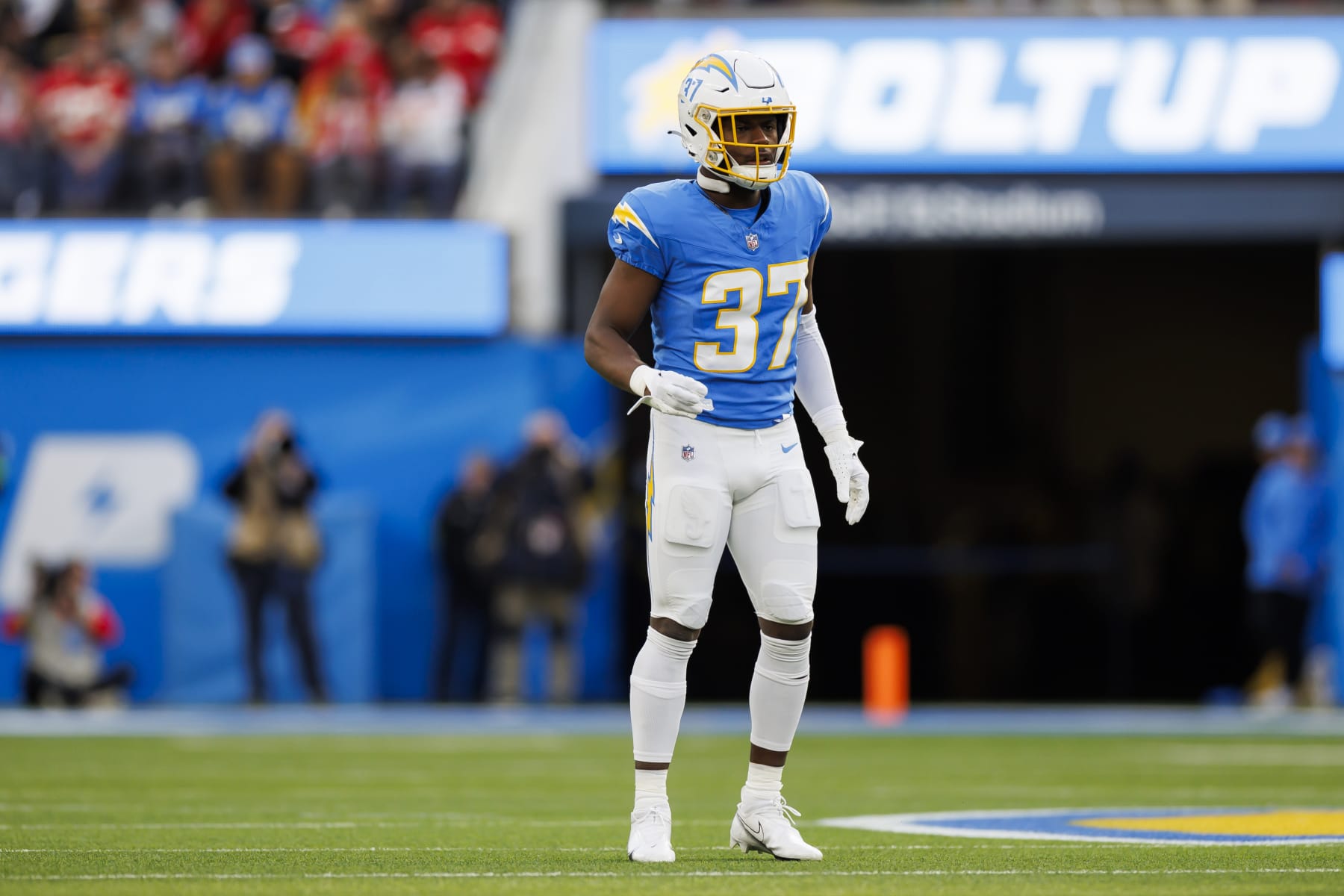 INGLEWOOD, CALIFORNIA - JANUARY 07: Jaylinn Hawkins #37 of the Los Angeles Chargers defends in coverage during an NFL football game against the Kansas City Chiefs at SoFi Stadium on January 7, 2024 in Inglewood, California. (Photo by Ryan Kang/Getty Images) INGLEWOOD, CALIFORNIA - JANUARY 07: Jaylinn Hawkins #37 of the Los Angeles Chargers defends in coverage during an NFL football game against the Kansas City Chiefs at SoFi Stadium on January 7, 2024 in Inglewood, California. (Photo by Ryan Kang/Getty Images)