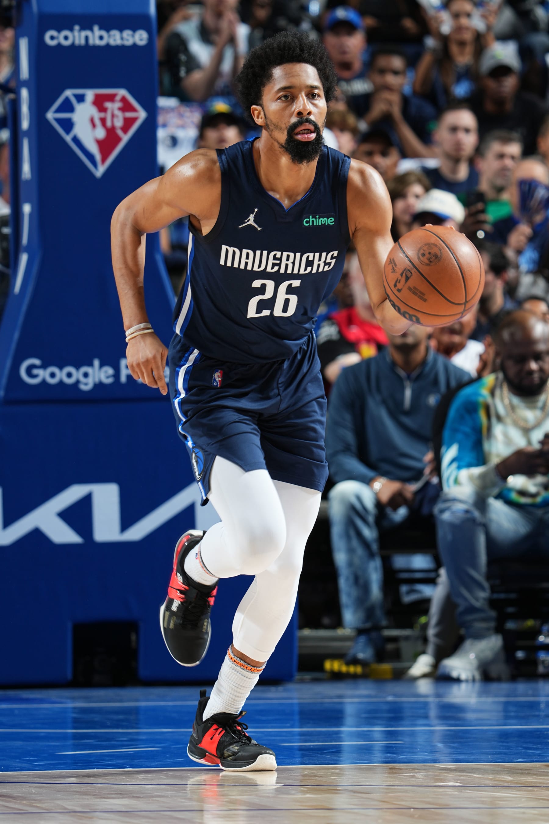 DALLAS, TX - MAY 22: Spencer Dinwiddie #26 of the Dallas Mavericks dribbles the ball during Game 3 of the 2022 NBA Playoffs Western Conference Finals against the Golden State Warriors on May 22, 2022 at the American Airlines Center in Dallas, Texas. NOTE TO USER: User expressly acknowledges and agrees that, by downloading and or using this photograph, User is consenting to the terms and conditions of the Getty Images License Agreement. Mandatory Copyright Notice: Copyright 2022 NBAE (Photo by Glenn James/NBAE via Getty Images)
