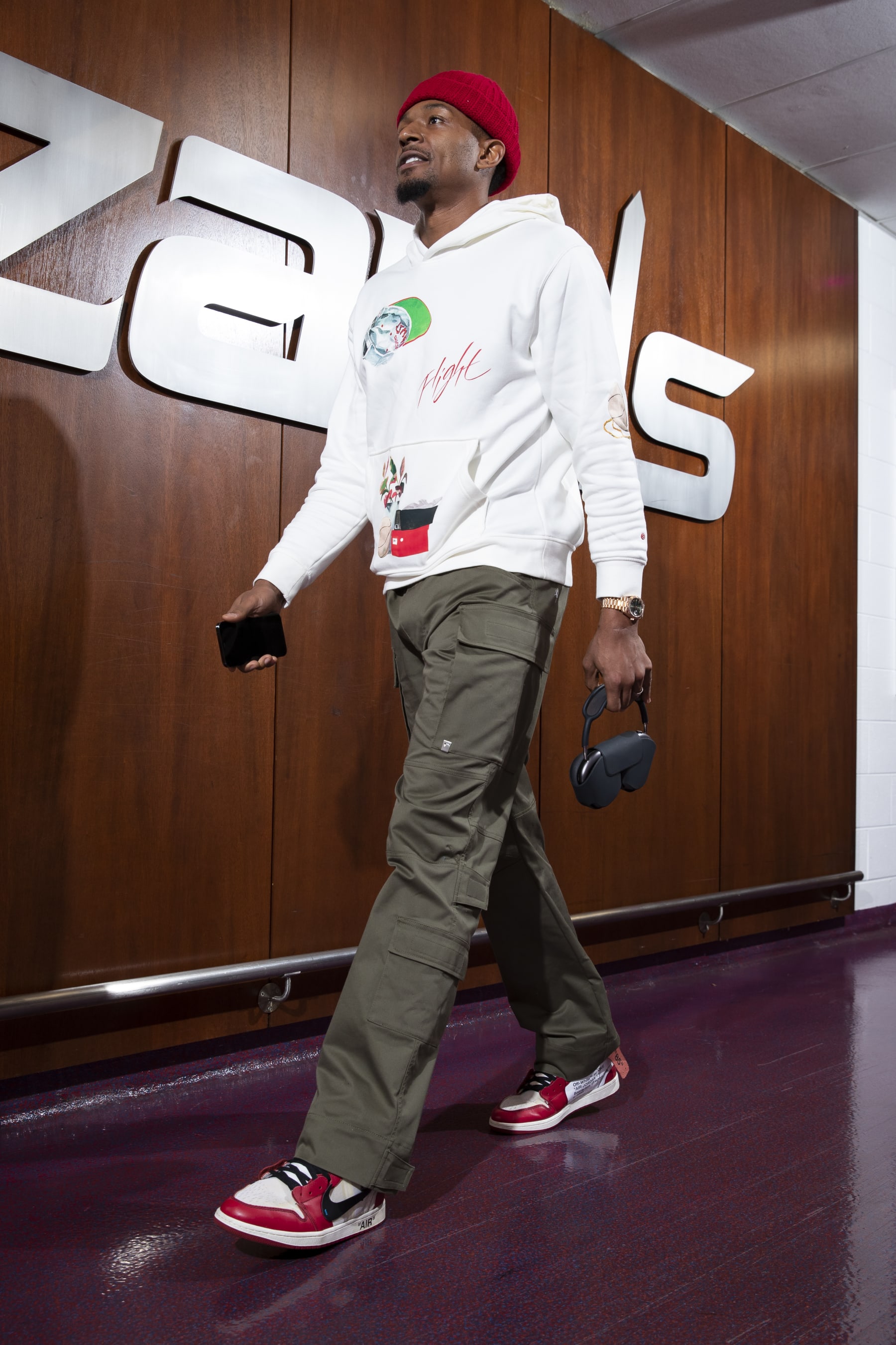WASHINGTON, DC -  DECEMBER 4: Bradley Beal #3 of the Washington Wizards arrives to the arena before the game against the Los Angeles Lakers on December 4, 2022 at Capital One Arena in Washington, DC. NOTE TO USER: User expressly acknowledges and agrees that, by downloading and or using this Photograph, user is consenting to the terms and conditions of the Getty Images License Agreement. Mandatory Copyright Notice: Copyright 2022 NBAE (Photo by Kenny Giarla/NBAE via Getty Images)