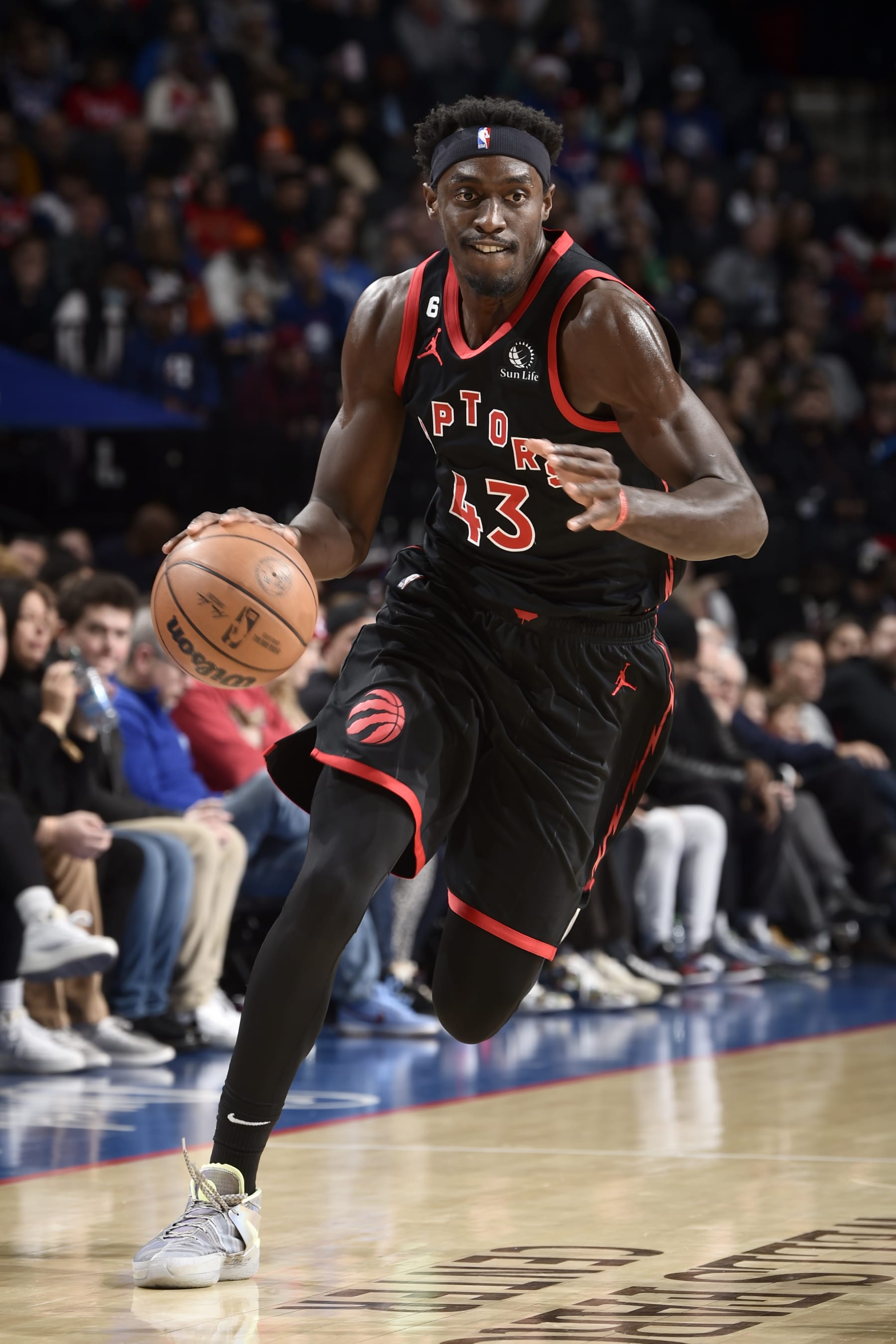 PHILADELPHIA, PA - DECEMBER 19: Pascal Siakam #43 of the Toronto Raptors dribbles the ball during the game against the Philadelphia 76ers on December 19, 2022 at the Wells Fargo Center in Philadelphia, Pennsylvania NOTE TO USER: User expressly acknowledges and agrees that, by downloading and/or using this Photograph, user is consenting to the terms and conditions of the Getty Images License Agreement. Mandatory Copyright Notice: Copyright 2022 NBAE (Photo by David Dow/NBAE via Getty Images)