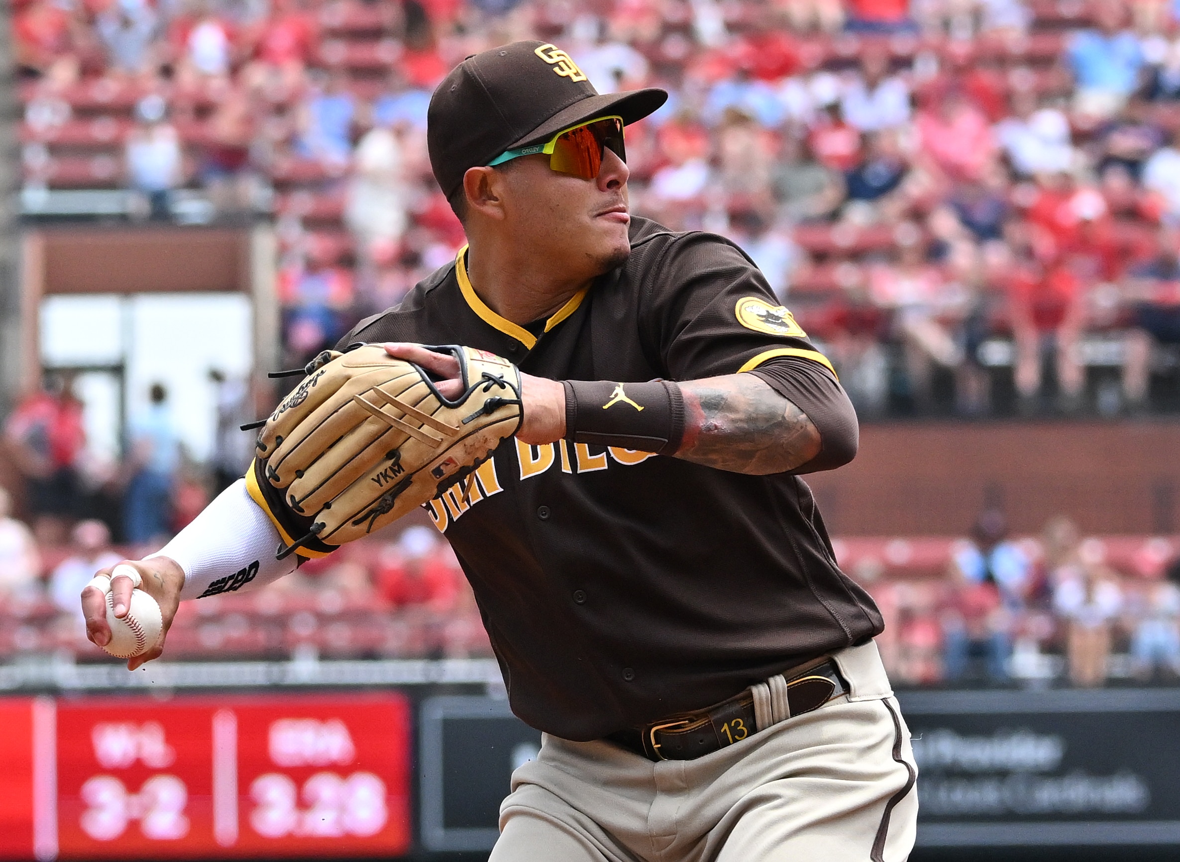 ST. LOUIS, MO - JUNE 01: San Diego Padres third baseman Manny Machado (13) throws to first for an out during a MLB game between the San Diego Padres and the St. Louis Cardinals on June 01, 2022, at Busch Stadium, St. Louis, MO.  (Photo by Keith Gillett/Icon Sportswire via Getty Images),