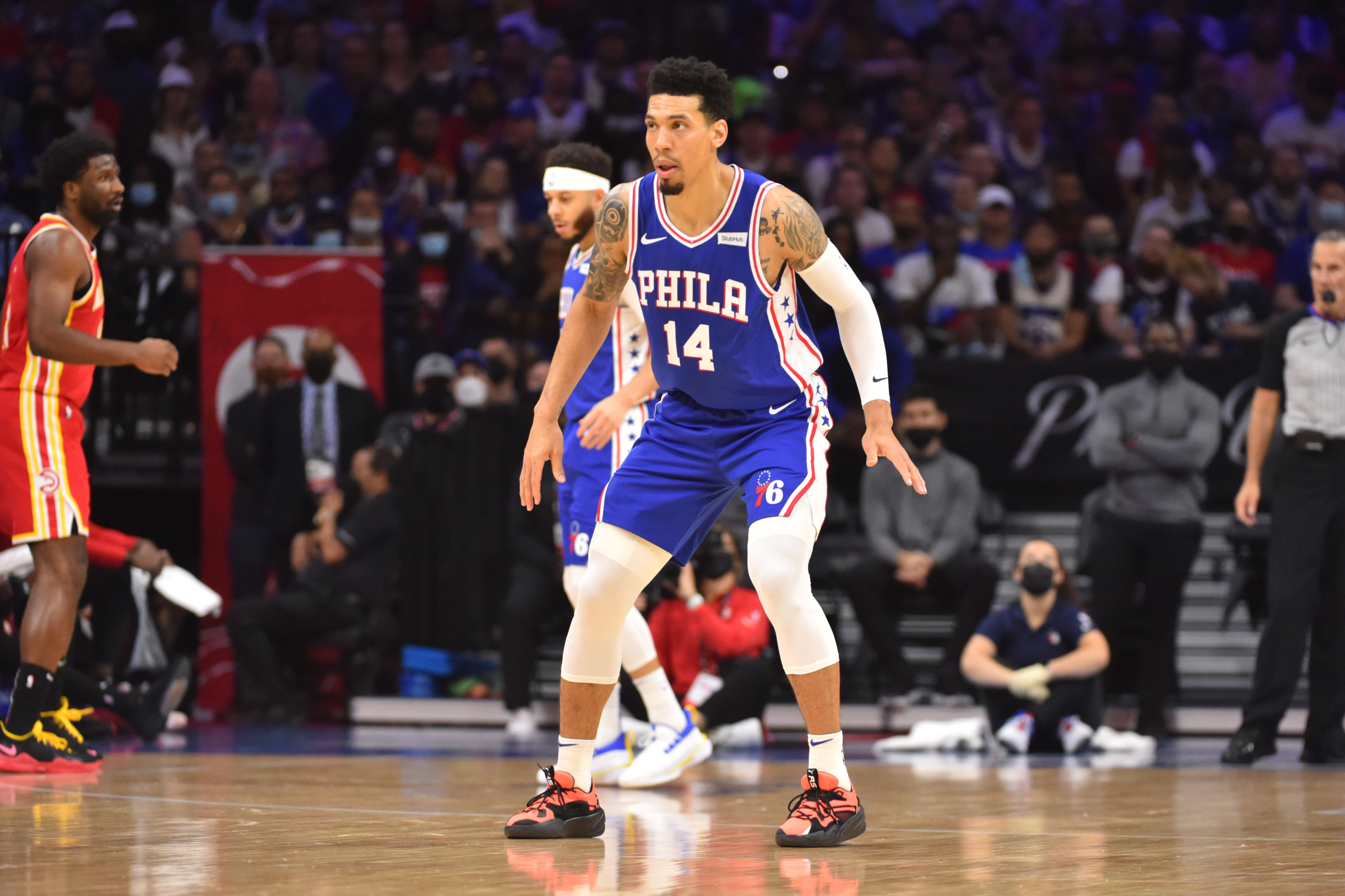 PHILADELPHIA, PA - JUNE 8: Danny Green #14 of the Philadelphia 76ers plays defense against the Atlanta Hawks during Round 2, Game 2 of the Eastern Conference Playoffs on June 8, 2021 at Wells Fargo Center in Philadelphia, Pennsylvania. NOTE TO USER: User expressly acknowledges and agrees that, by downloading and/or using this Photograph, user is consenting to the terms and conditions of the Getty Images License Agreement. Mandatory Copyright Notice: Copyright 2021 NBAE (Photo by Jesse D. Garrabrant/NBAE via Getty Images)