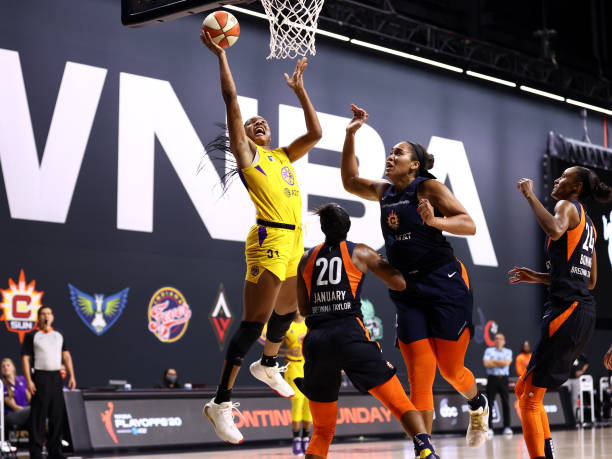 PALMETTO, FL - SEPTEMBER 17: Kristine Anigwe #31 of the Los Angeles Sparks shoots the ball against the Connecticut Sun during the WNBA playoffs on September 17, 2020 at Feld Entertainment Center in Palmetto, Florida. NOTE TO USER: User expressly acknowledges and agrees that, by downloading and/or using this Photograph, user is consenting to the terms and conditions of the Getty Images License Agreement. Mandatory Copyright Notice: Copyright 2020 NBAE (Photo by Ned Dishman/NBAE via Getty Images)