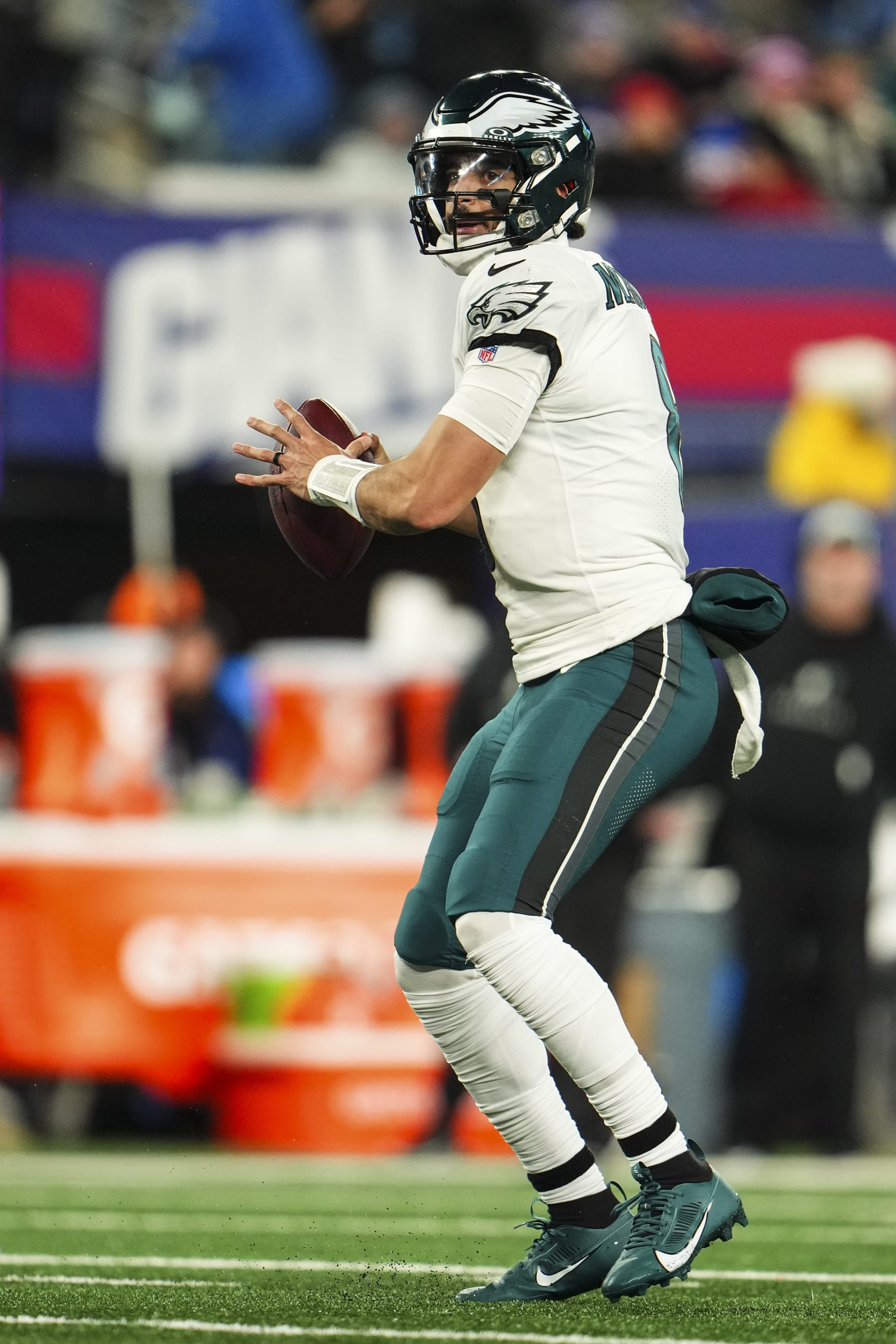 EAST RUTHERFORD, NJ - JANUARY 07: Marcus Mariota #8 of the Philadelphia Eagles drops back to pass during an NFL football game against the New York Giants at MetLife Stadium on January 7, 2024 in East Rutherford, New Jersey. (Photo by Cooper Neill/Getty Images)