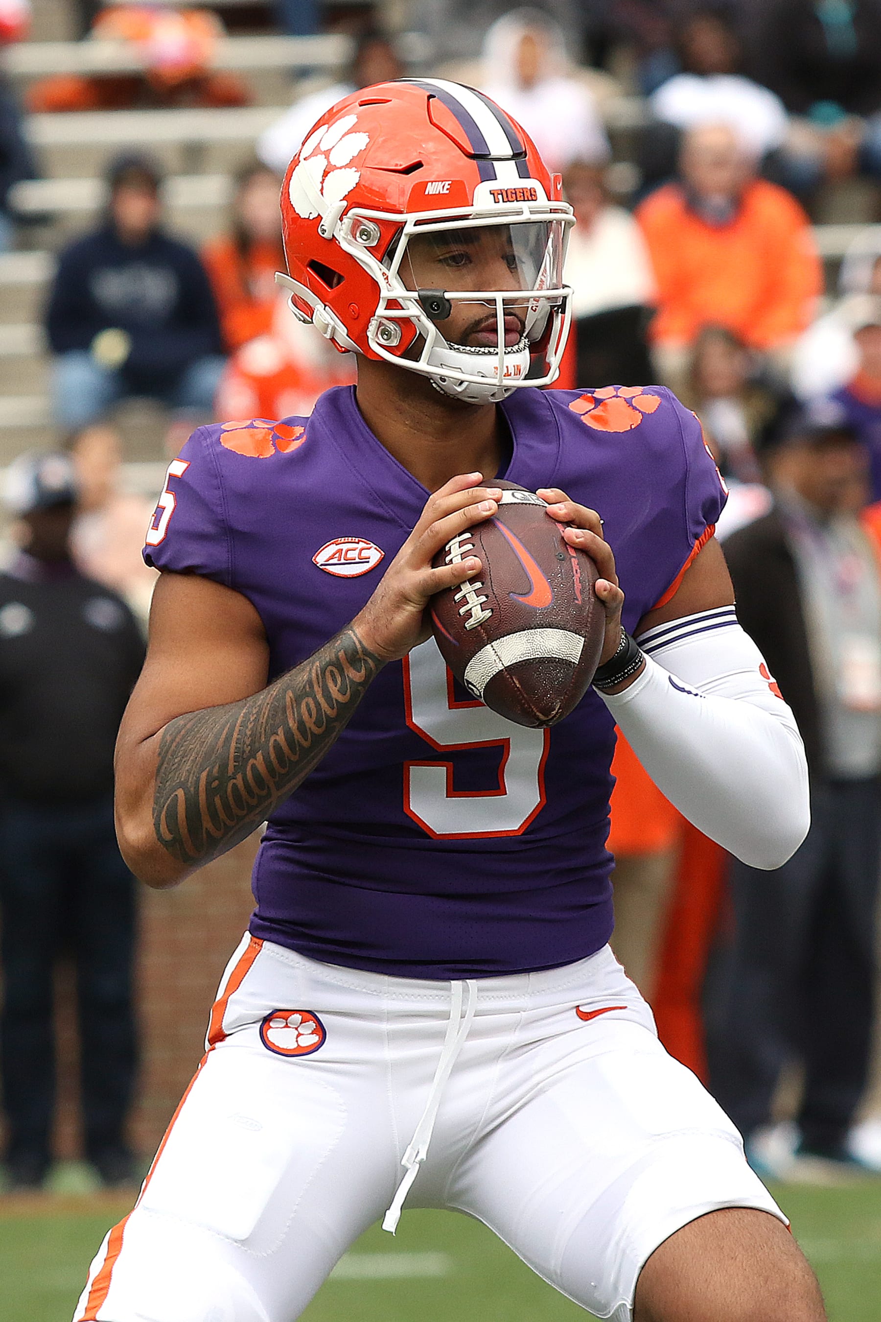 CLEMSON, SC - APRIL 09: Clemson quarterback DJ Uiagalelei (5) during the annual Clemson Orange and White Spring football game on April 9, 2022 at Clemson Memorial Stadium in Clemson, S.C. (Photo by John Byrum/Icon Sportswire via Getty Images)