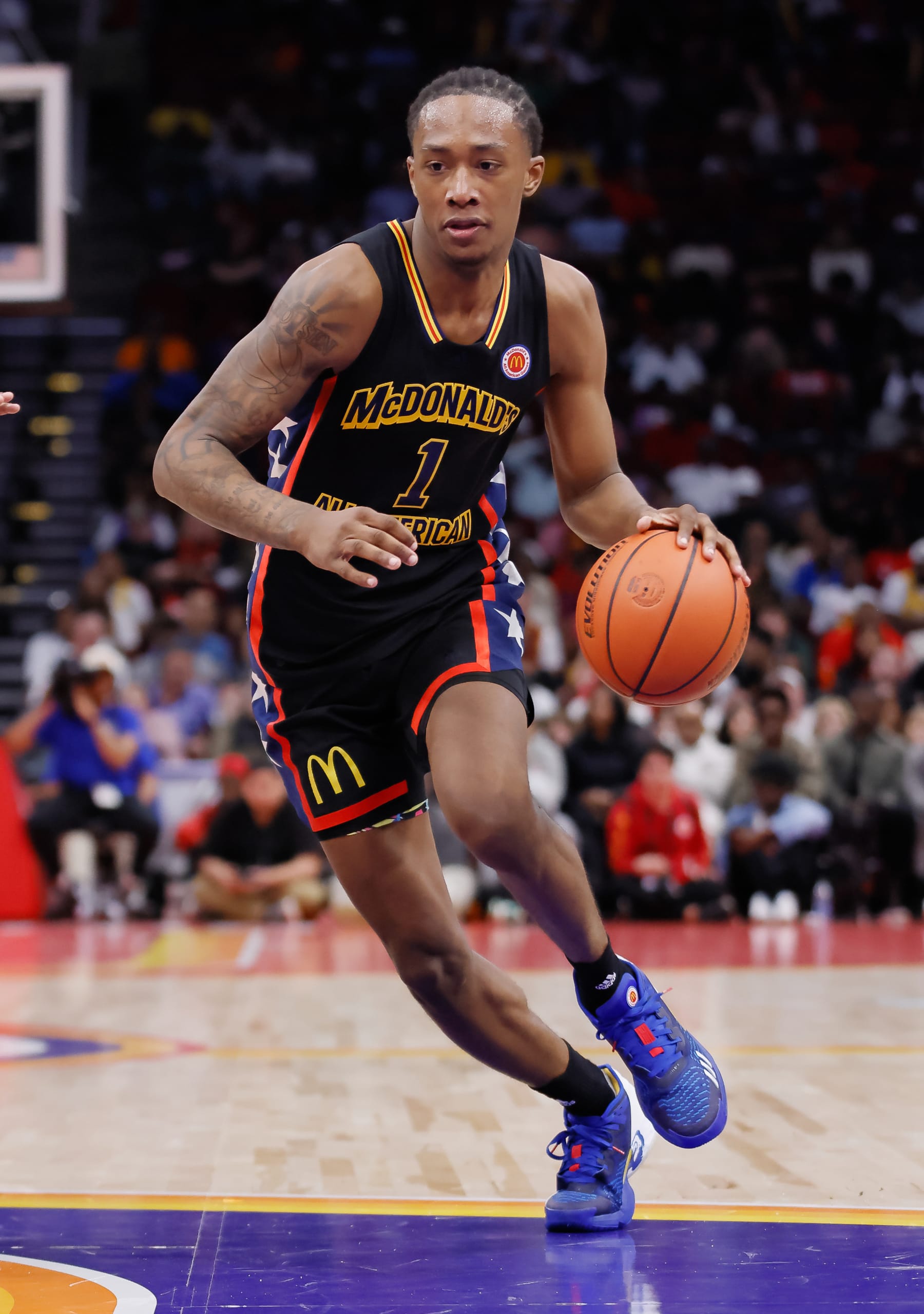 HOUSTON, TX - MARCH 28: Ron Holland II #1 of McDonald's All American Boys West drives to the basket during the McDonalds All American Basketball Games at Toyota Center on March 28, 2023 in Houston, Texas. (Photo by Michael Hickey/Getty Images)