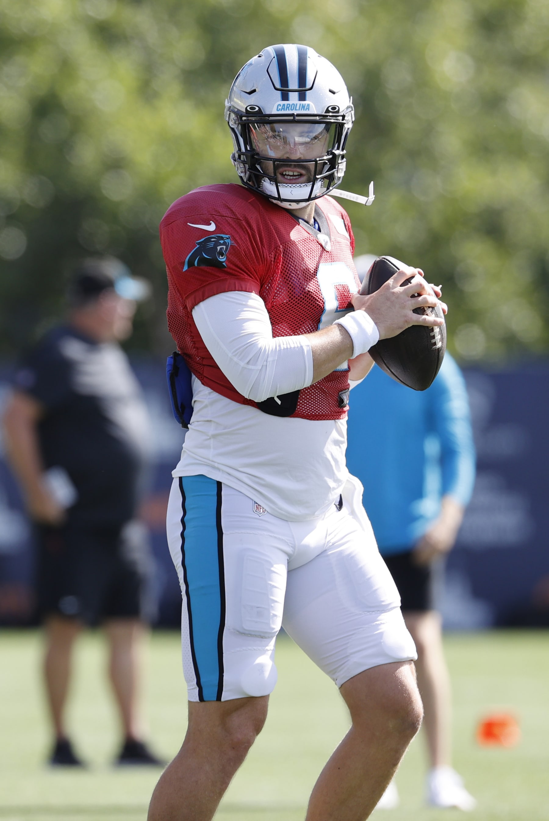 FOXBOROUGH, MA - AUGUST 16: Carolina Panthers quarterback Baker Mayfield (6) looks for a receiver during a joint practice between the New England Patriots and the Carolina Panthers on August 16, 2022, at the Patriots Practice Facility at Gillette Stadium in Foxborough, Massachusetts. (Photo by Fred Kfoury III/Icon Sportswire via Getty Images)