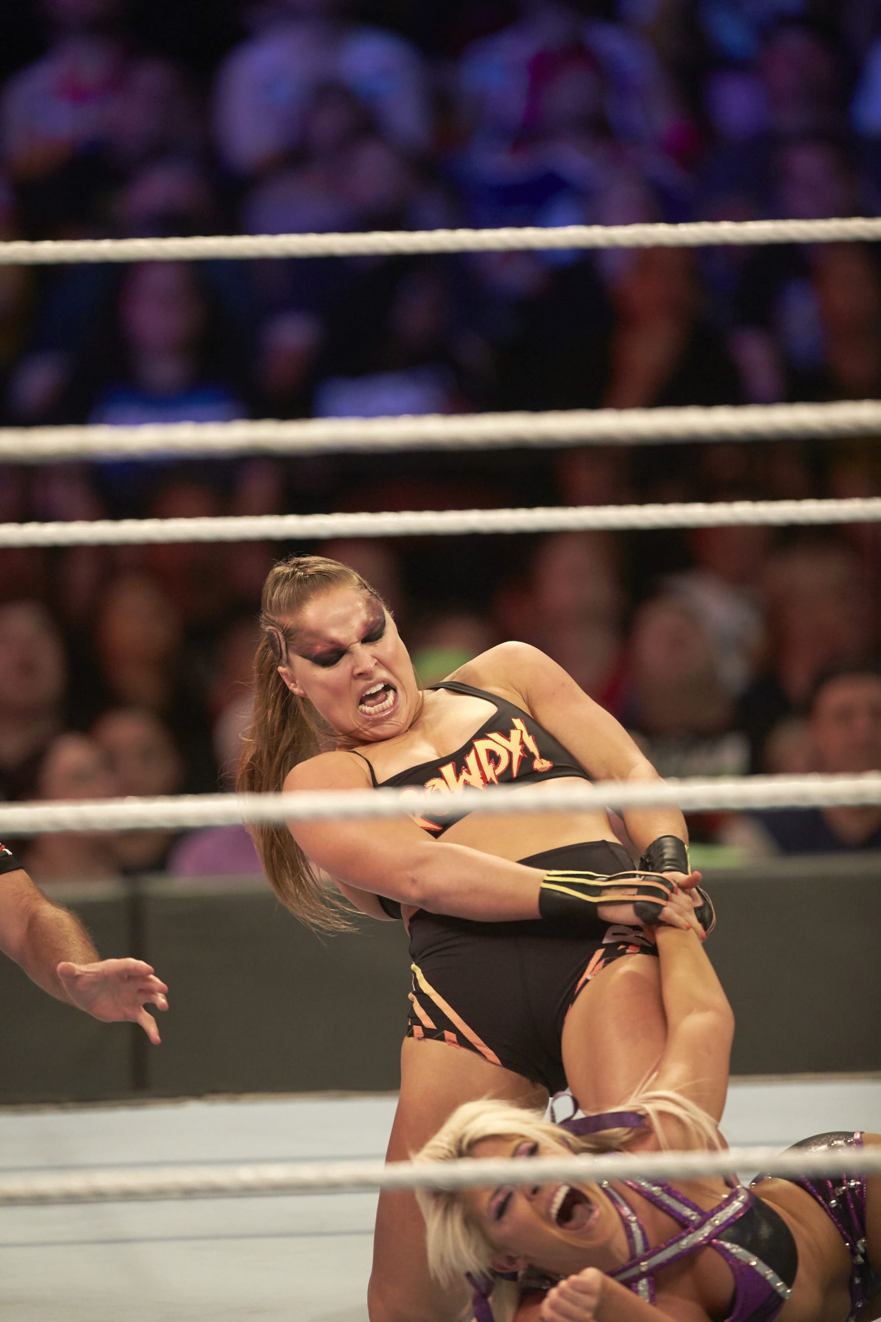 Professional Wrestling: WWE SummerSlam: Ronda Rousey in action vs Alexa Bliss during Raw Women's Championship match at Barclays Center.
Brooklyn, NY 8/19/2018
CREDIT: Rob Tringali (Photo by Rob Tringali /Sports Illustrated via Getty Images)
(Set Number: X162079 TK1 )