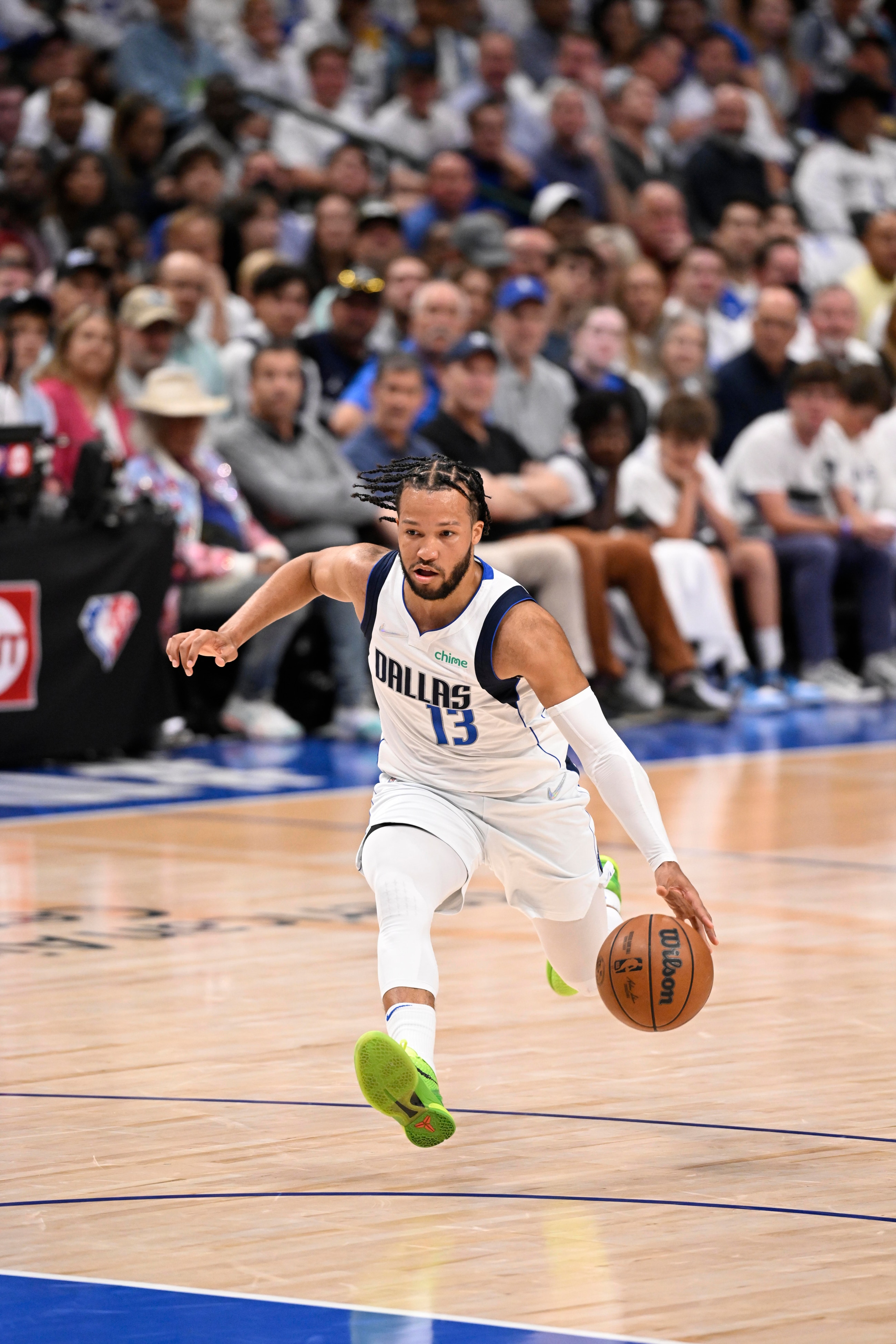 Basketball: NBA Playoffs: Dallas Mavericks Jalen Brunson (13) in action, dribbles vs Golden State Warriors at American Airlines Center. Game 4.
Dallas, TX 5/24/2022
CREDIT: Greg Nelson (Photo by Greg Nelson/Sports Illustrated via Getty Images) 
(Set Number: X164066 TK1)