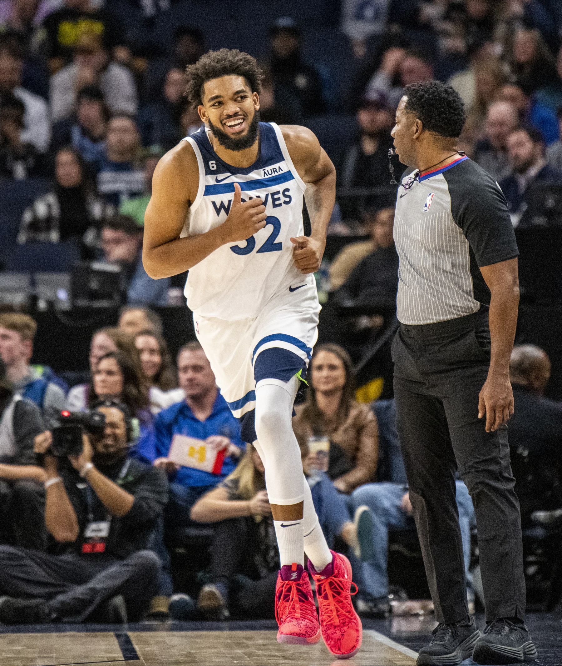 MINNEAPOLIS, MN - NOVEMBER 07: Karl-Anthony Towns #32 of the Minnesota Timberwolves reacts after a play in the second quarter of the game against the New York Knicks at Target Center on November 7, 2022 in Minneapolis, Minnesota. NOTE TO USER: User expressly acknowledges and agrees that, by downloading and or using this photograph, User is consenting to the terms and conditions of the Getty Images License Agreement. (Photo by Stephen Maturen/Getty Images)