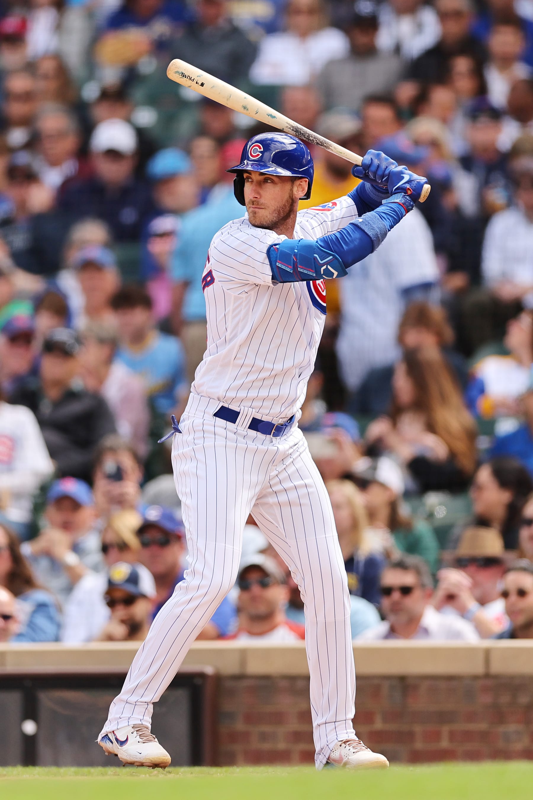 CHICAGO, ILLINOIS - AUGUST 30: Cody Bellinger #24 of the Chicago Cubs at bat against the Milwaukee Brewers at Wrigley Field on August 30, 2023 in Chicago, Illinois. (Photo by Michael Reaves/Getty Images)