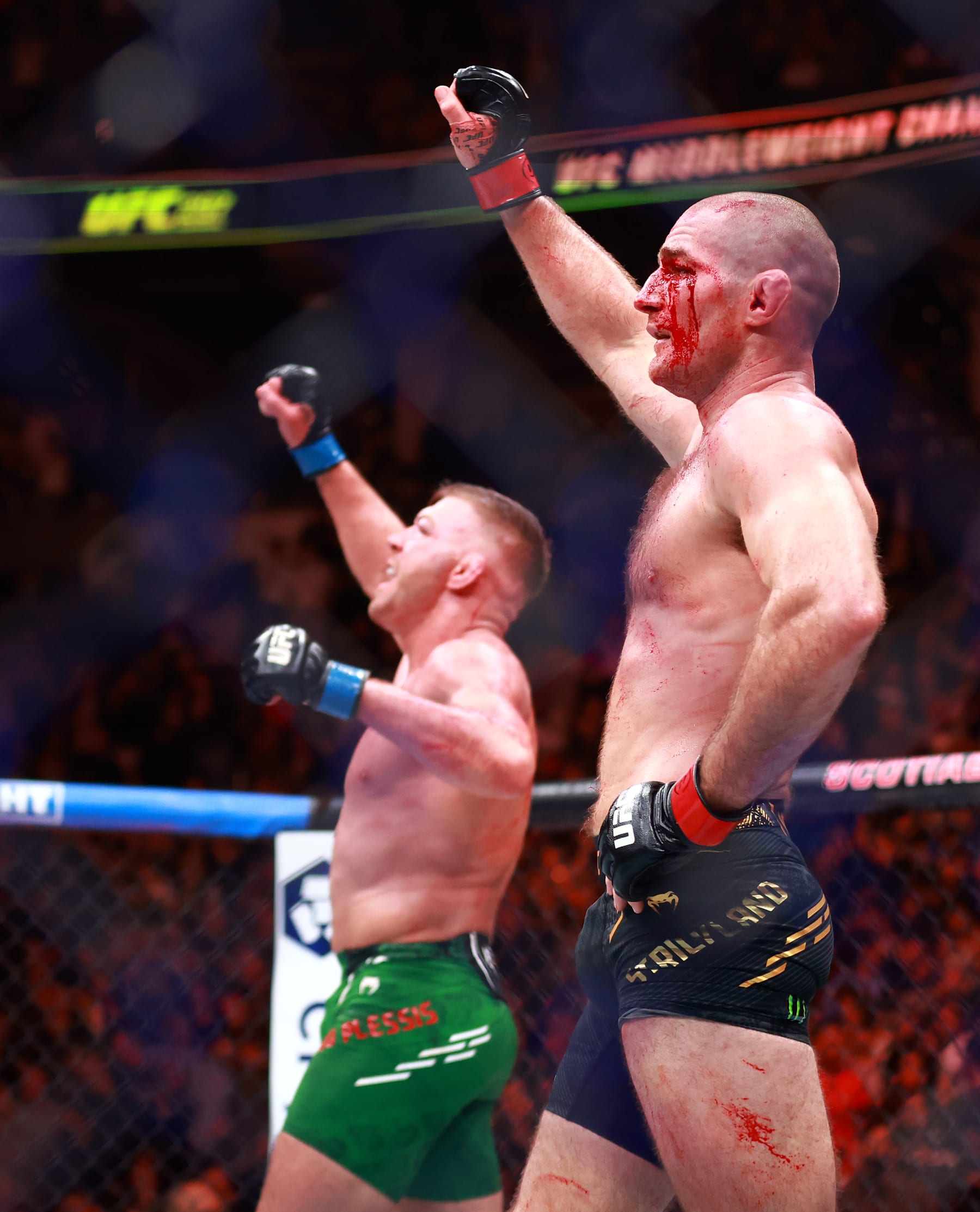 Dricus Du Plessis and Sean Strickland await the judges' decision at UFC 297