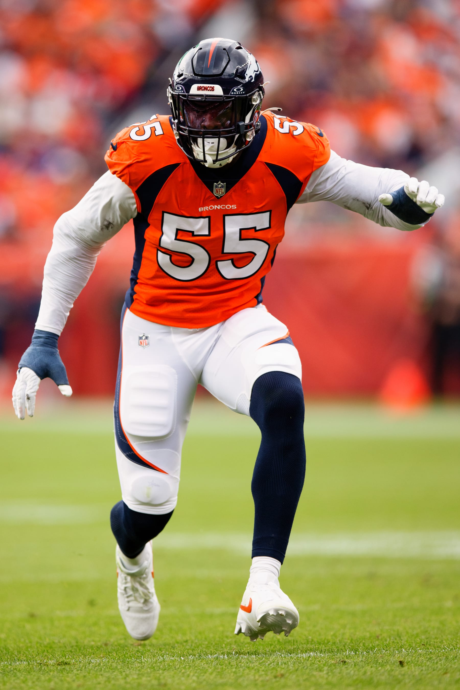 DENVER, CO - SEPTEMBER 10:  Linebacker Frank Clark #55 of the Denver Broncos rushes the passer during the second quarter against the Las Vegas Raiders at Empower Field at Mile High on September 10, 2023 in Denver, Colorado. (Photo by Justin Edmonds/Getty Images)