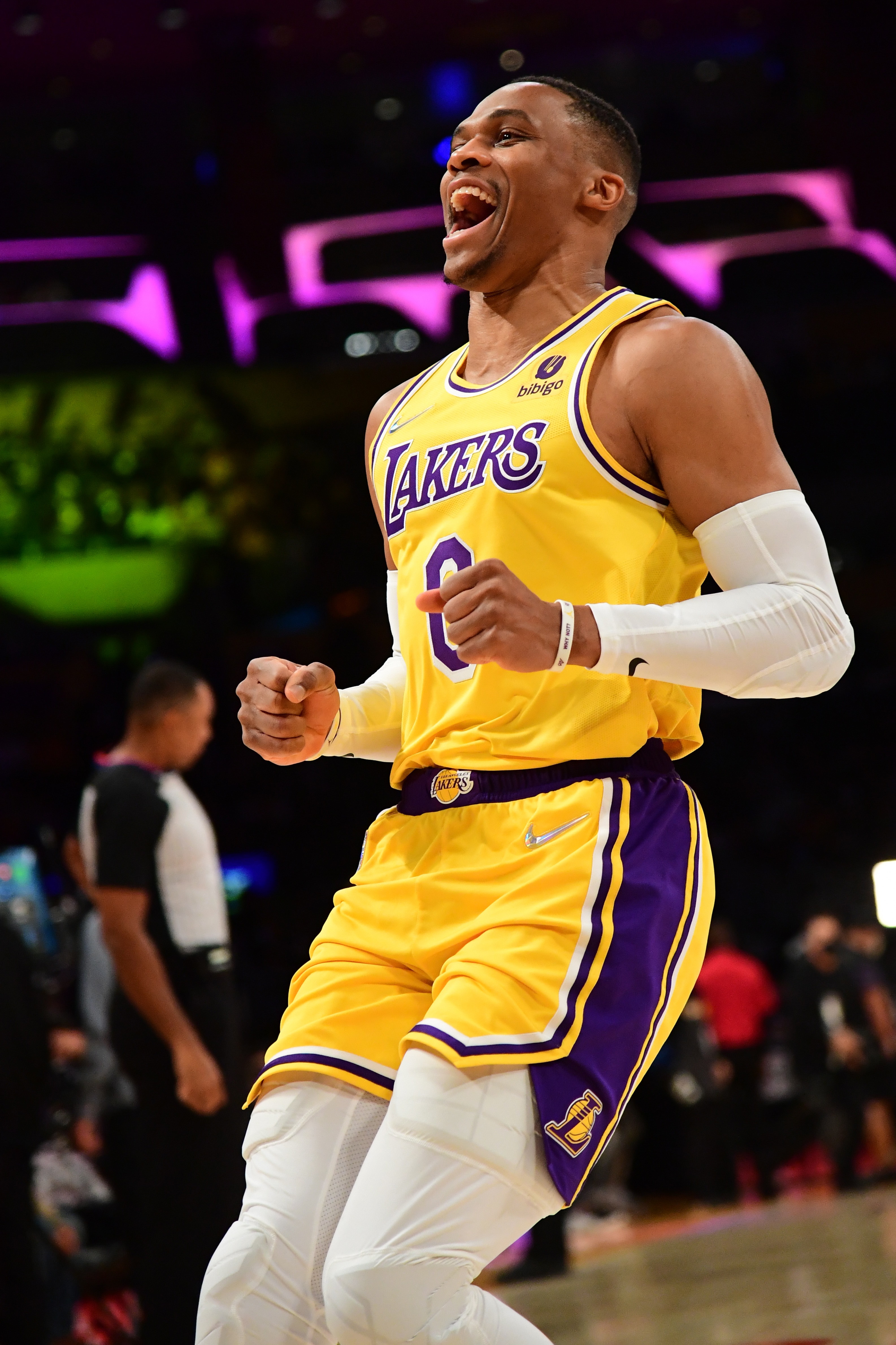 LOS ANGELES, CA - NOVEMBER 8: Russell Westbrook #0 of the Los Angeles Lakers yells before the game against the Charlotte Hornets on November 8, 2021 at STAPLES Center in Los Angeles, California. NOTE TO USER: User expressly acknowledges and agrees that, by downloading and/or using this Photograph, user is consenting to the terms and conditions of the Getty Images License Agreement. Mandatory Copyright Notice: Copyright 2021 NBAE (Photo by Adam Pantozzi/NBAE via Getty Images)
