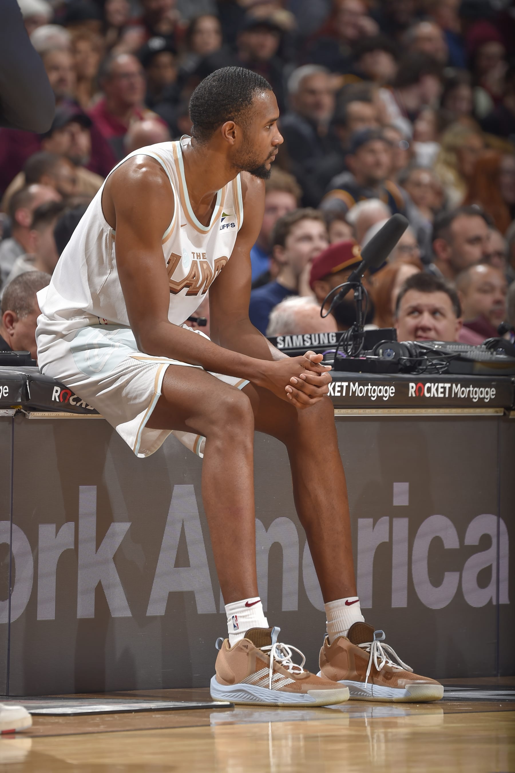 Evan Mobley