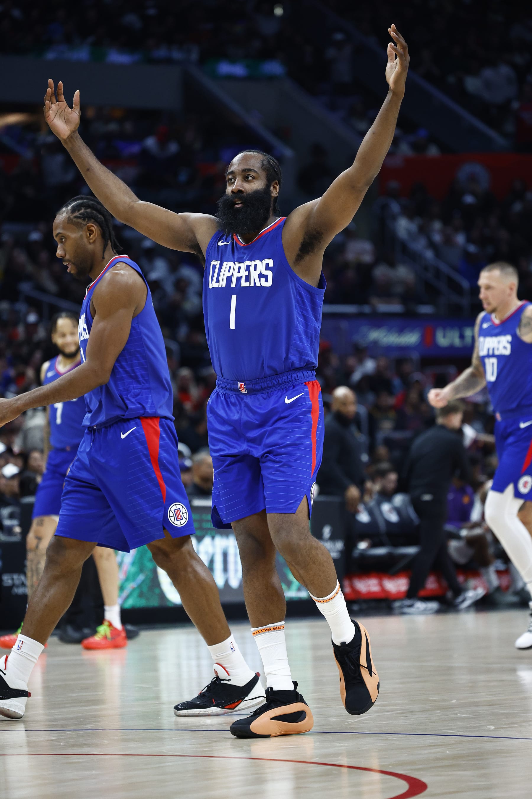 Kawhi Leonard, James Harden and Daniel Theis