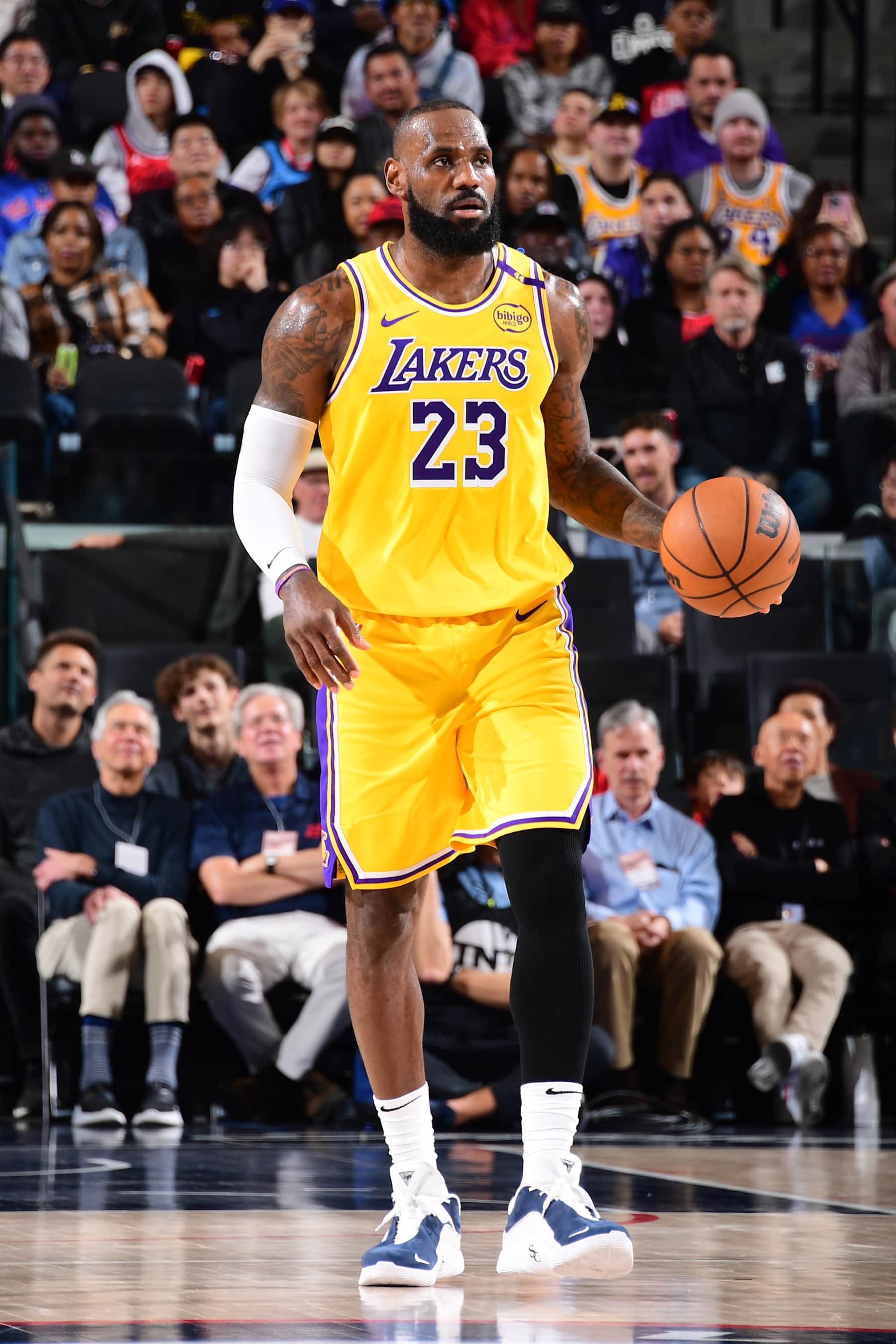INGLEWOOD, CA - FEBRUARY 4: LeBron James #23 of the Los Angeles Lakers dribbles the ball during the game against the LA Clippers on February 4, 2025 at Intuit Dome in Los Angeles, California. NOTE TO USER: User expressly acknowledges and agrees that, by downloading and/or using this Photograph, user is consenting to the terms and conditions of the Getty Images License Agreement. Mandatory Copyright Notice: Copyright 2025 NBAE (Photo by Adam Pantozzi/NBAE via Getty Images)