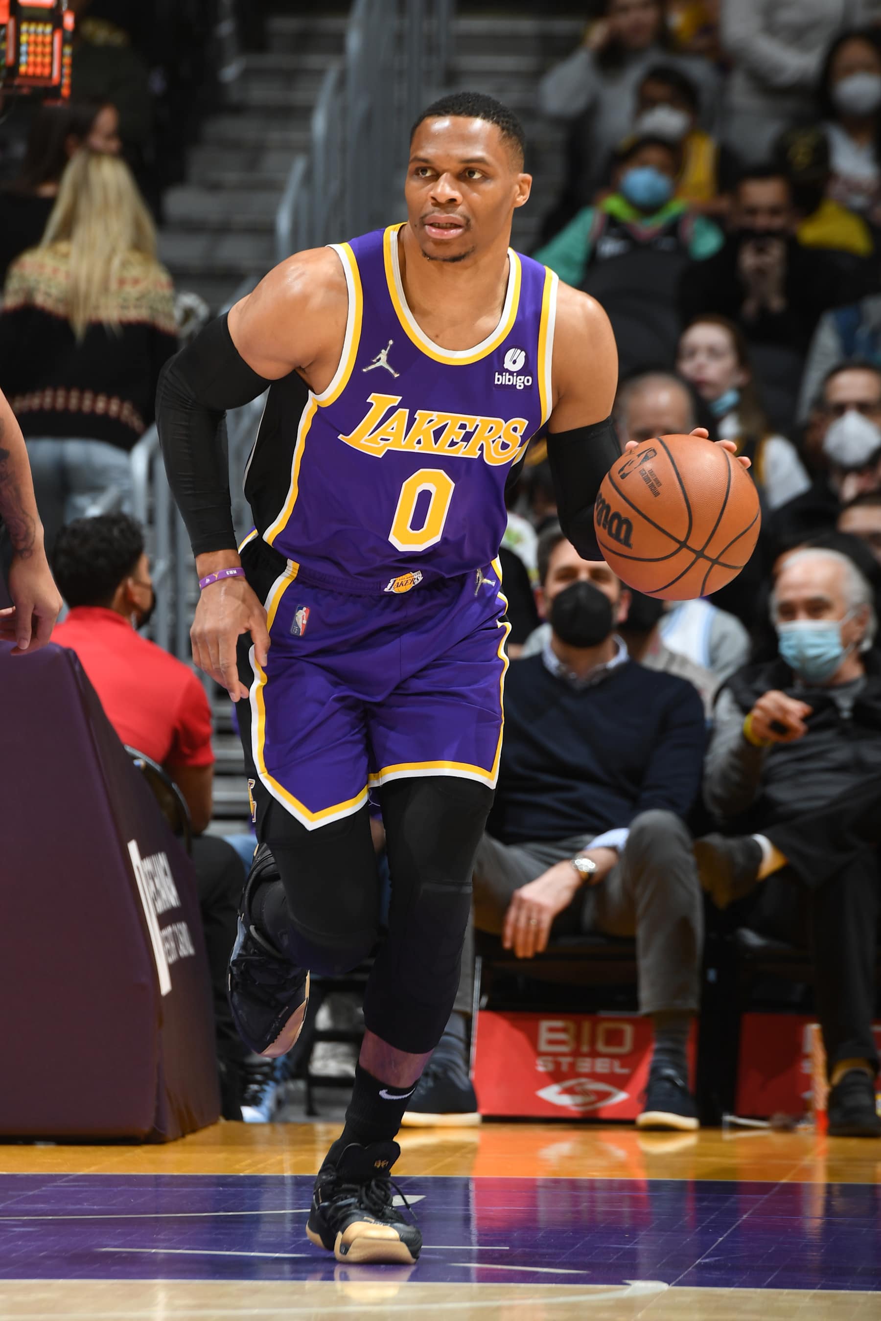 LOS ANGELES, CA - FEBRUARY 2: Russell Westbrook #0 of the Los Angeles Lakers dribbles the ball  during the game against the Portland Trail Blazers on February 2, 2022 at Crypto.com Arena in Los Angeles, California. NOTE TO USER: User expressly acknowledges and agrees that, by downloading and/or using this Photograph, user is consenting to the terms and conditions of the Getty Images License Agreement. Mandatory Copyright Notice: Copyright 2021 NBAE (Photo by Andrew D. Bernstein/NBAE via Getty Images)