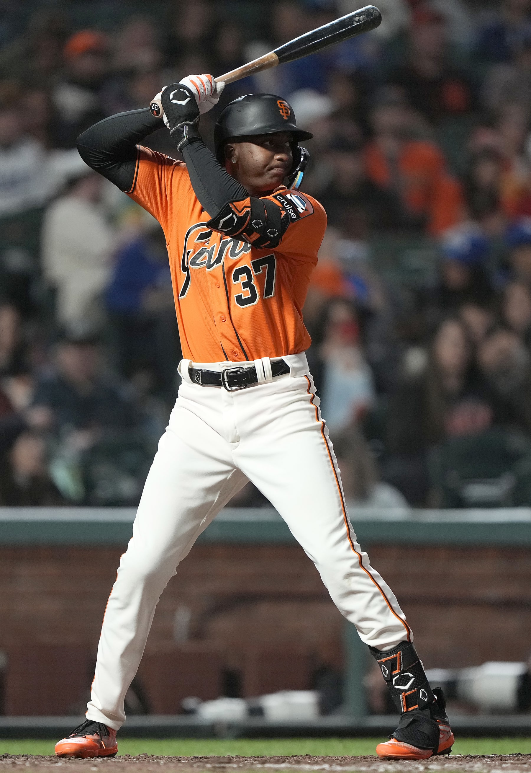 SAN FRANCISCO, CALIFORNIA - SEPTEMBER 29: Marco Luciano #37 of the San Francisco Giants bats against the Los Angeles Dodgers in the bottom of the seventh inning at Oracle Park on September 29, 2023 in San Francisco, California. (Photo by Thearon W. Henderson/Getty Images)