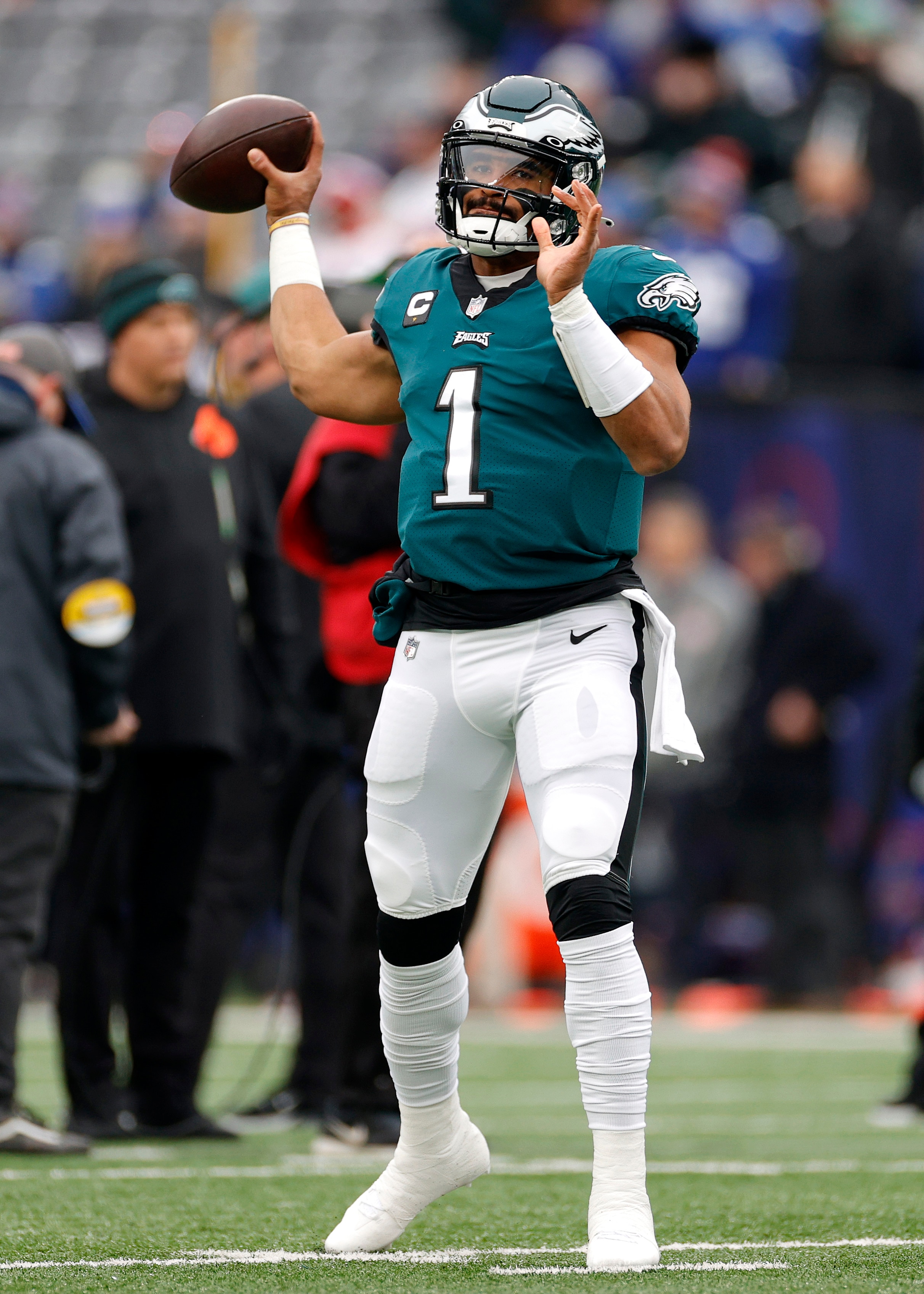 EAST RUTHERFORD, NEW JERSEY - NOVEMBER 28: Jalen Hurts #1 of the Philadelphia Eagles warms up before the game against the New York Giants at MetLife Stadium on November 28, 2021 in East Rutherford, New Jersey. (Photo by Sarah Stier/Getty Images)