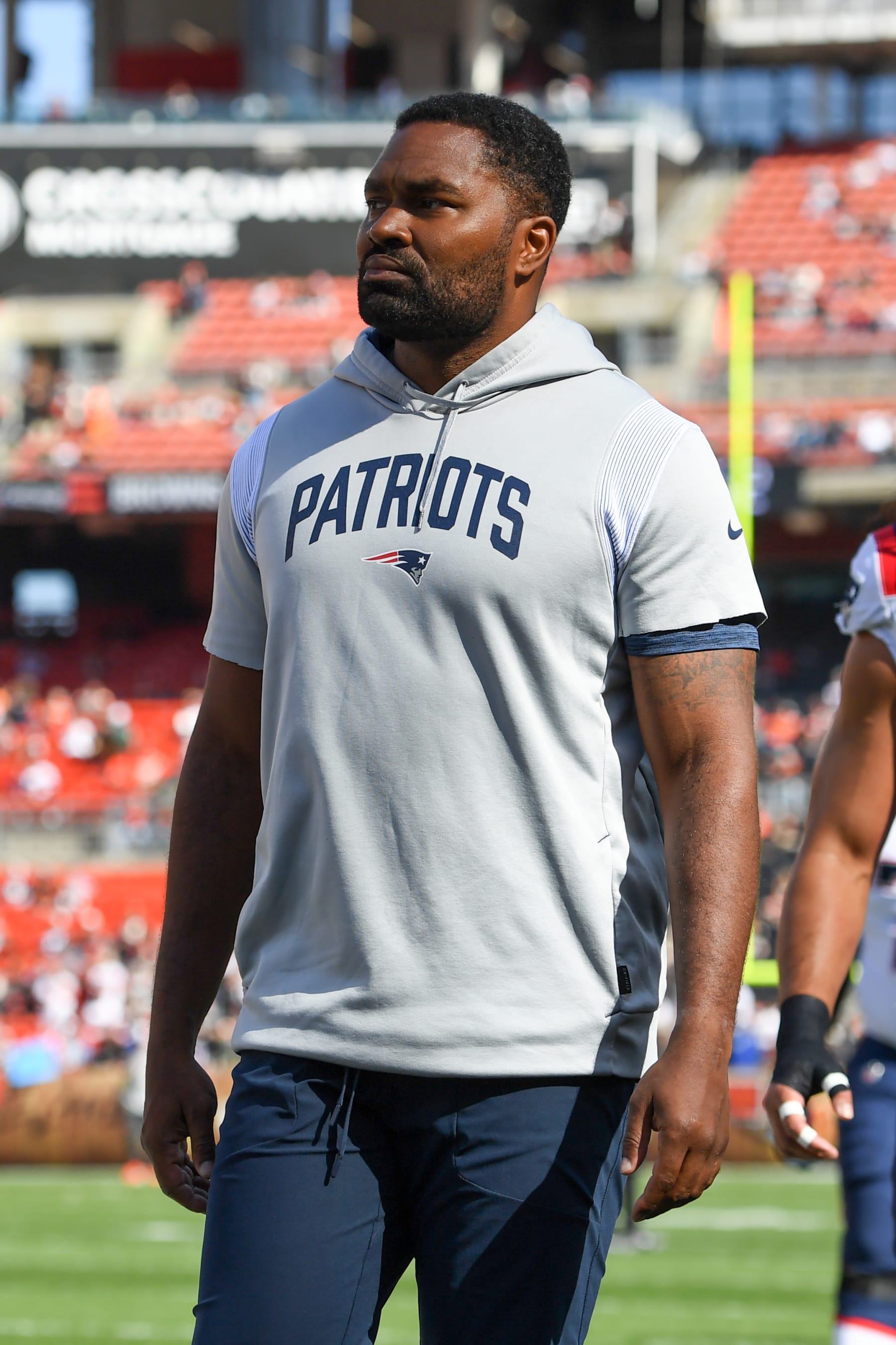 CLEVELAND, OH - OCTOBER 16: Linebackers coach Jerod Mayo of the New England Patriots walks off the field prior to a game against the Cleveland Browns at FirstEnergy Stadium on October 16, 2022 in Cleveland, Ohio. (Photo by Nick Cammett/Diamond Images via Getty Images)